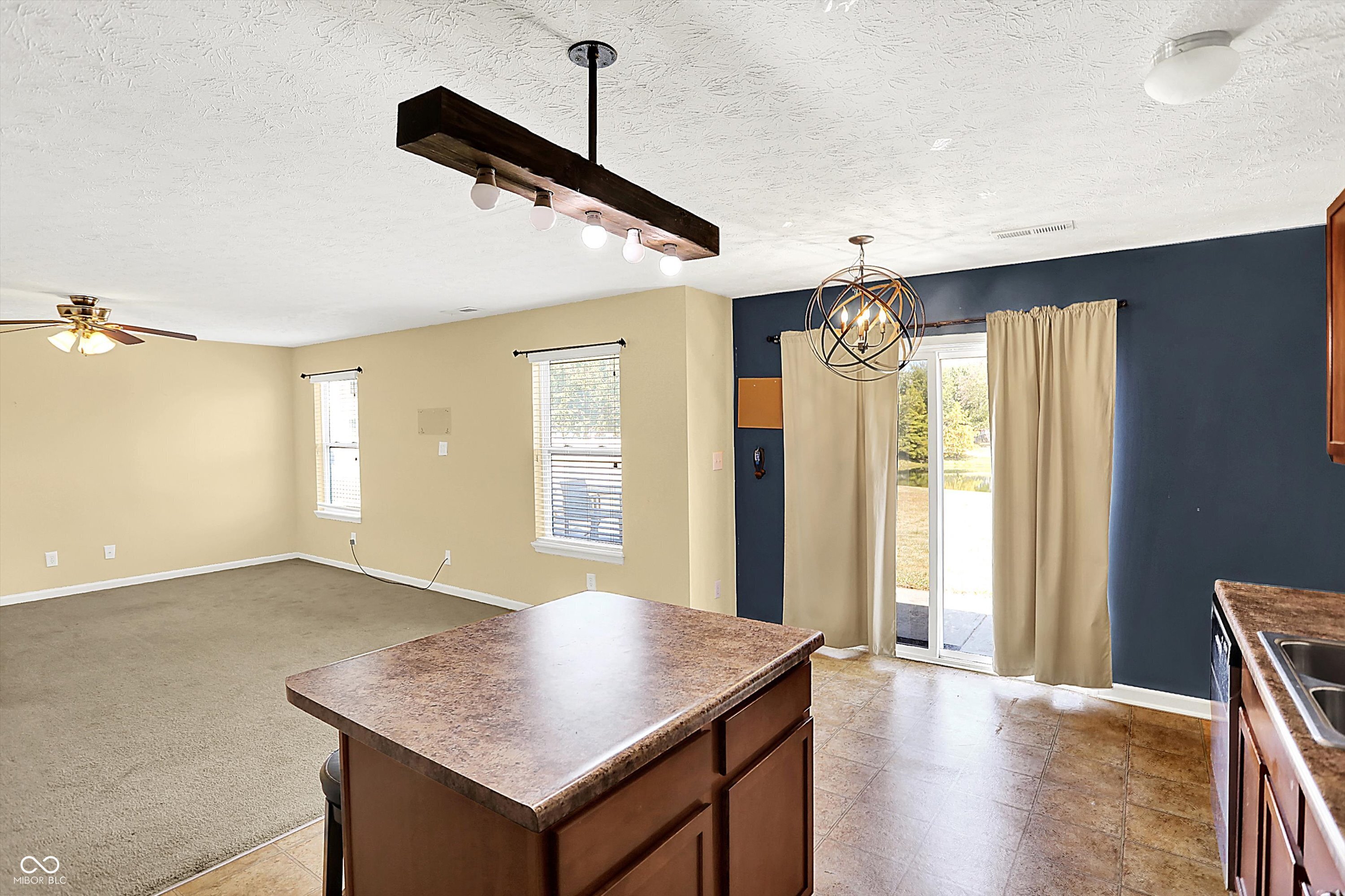 1285 Northcliffe Drive