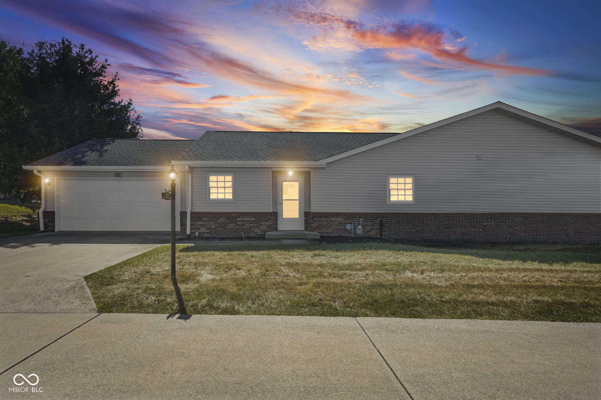 201 Longcastle Drive Unit: APT 1