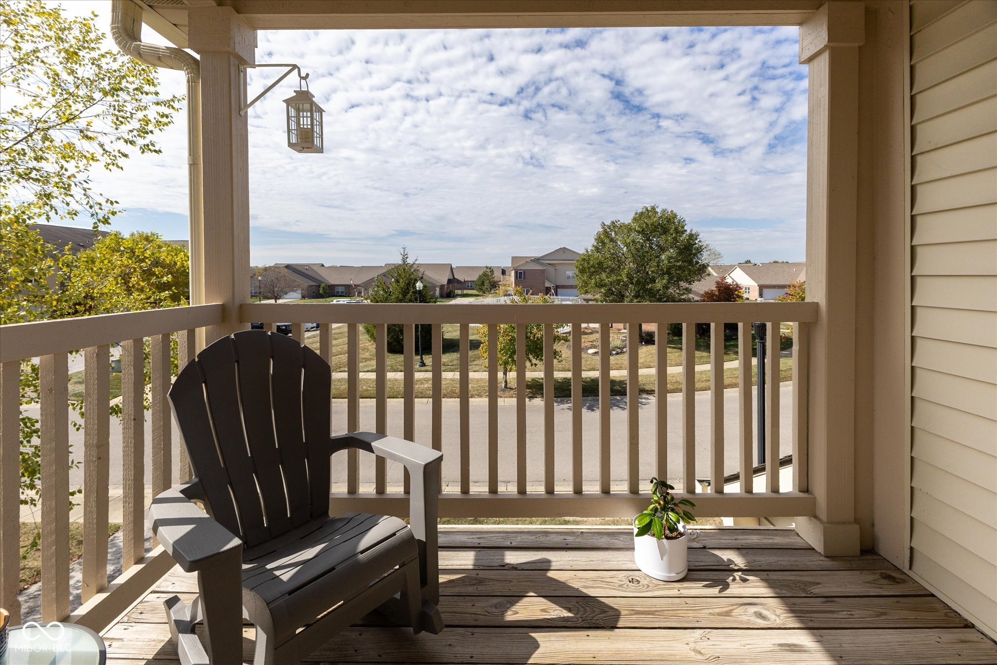 4227 Washington Boulevard