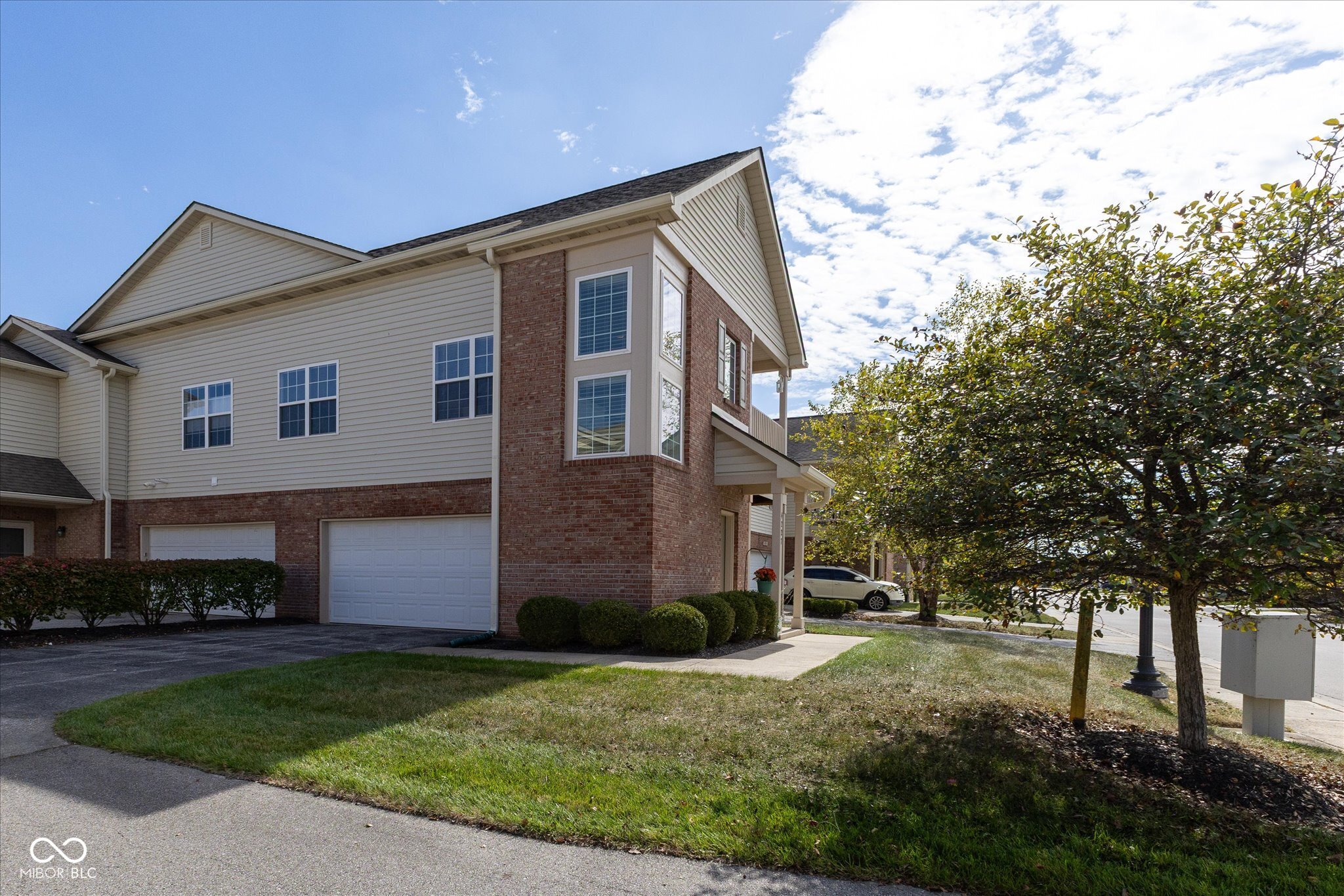 4227 Washington Boulevard