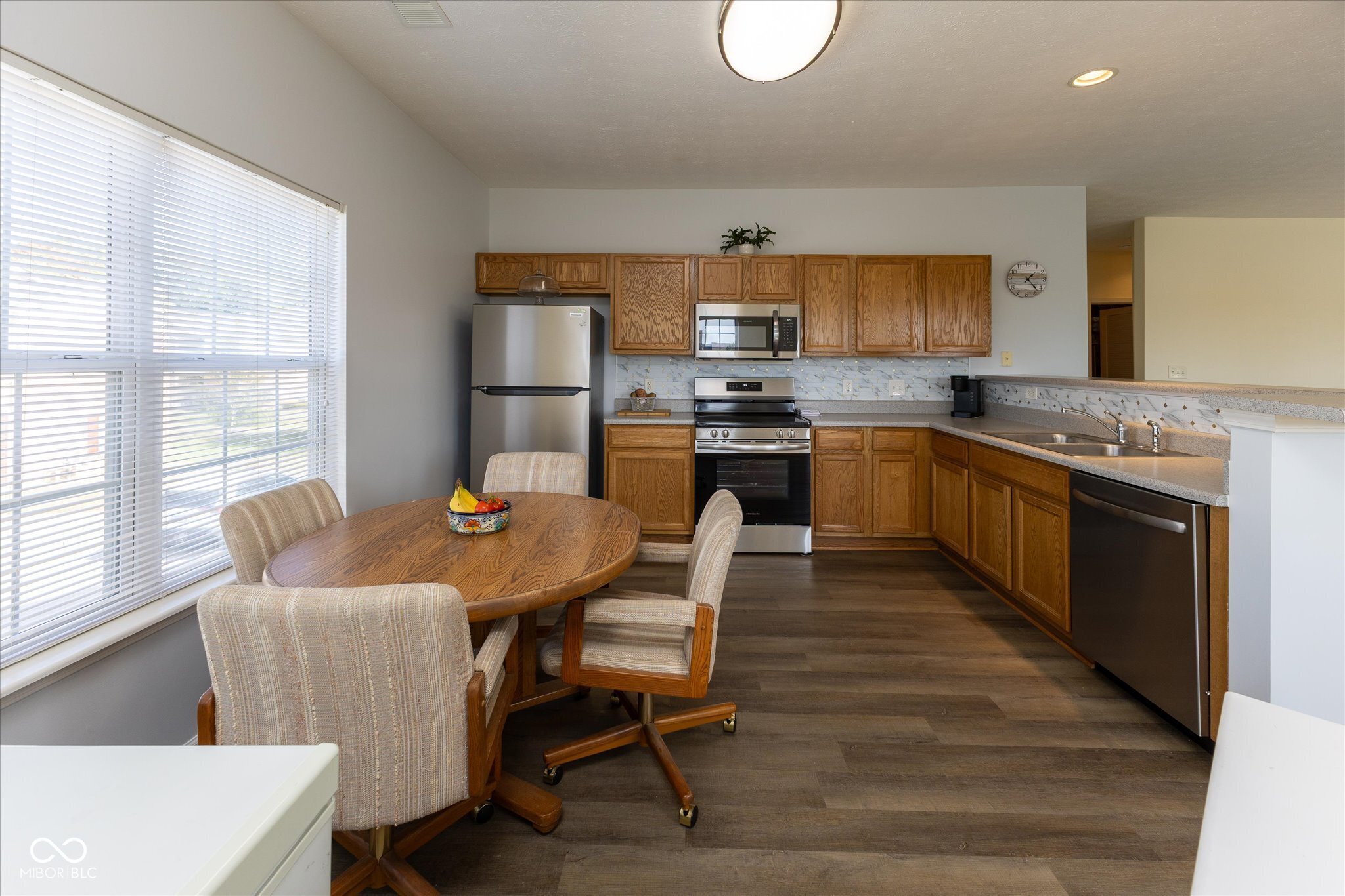 4227 Washington Boulevard