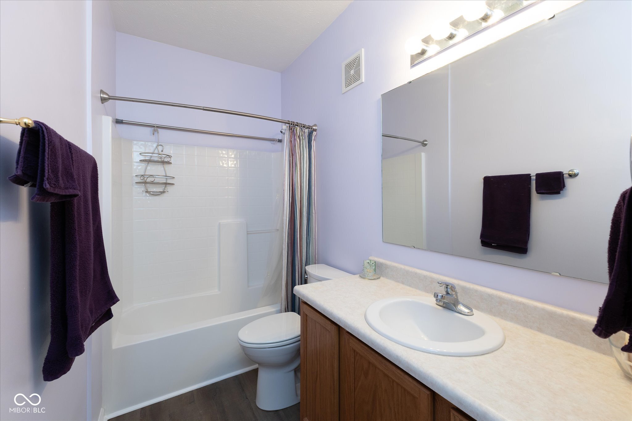 4227 Washington Boulevard