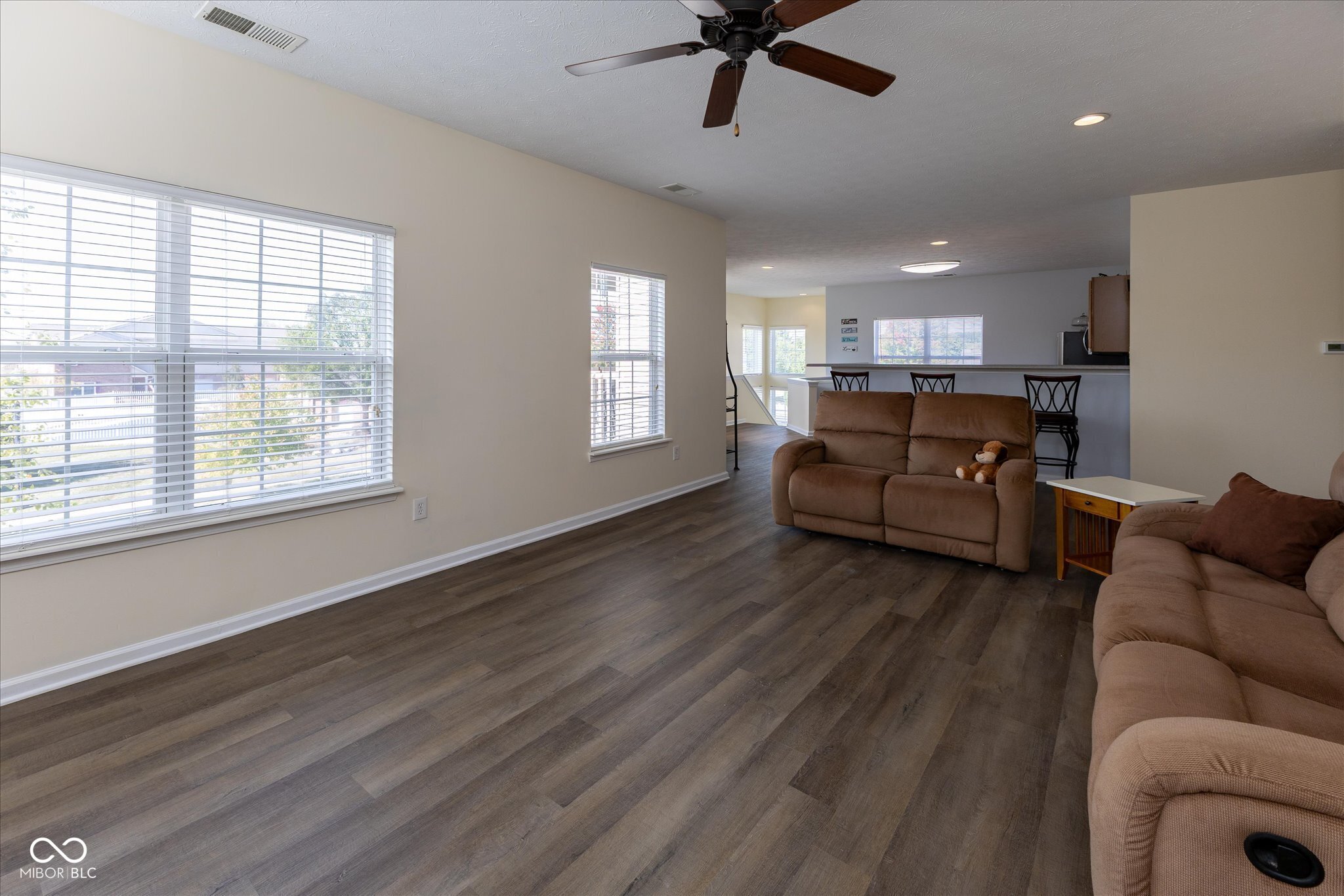 4227 Washington Boulevard