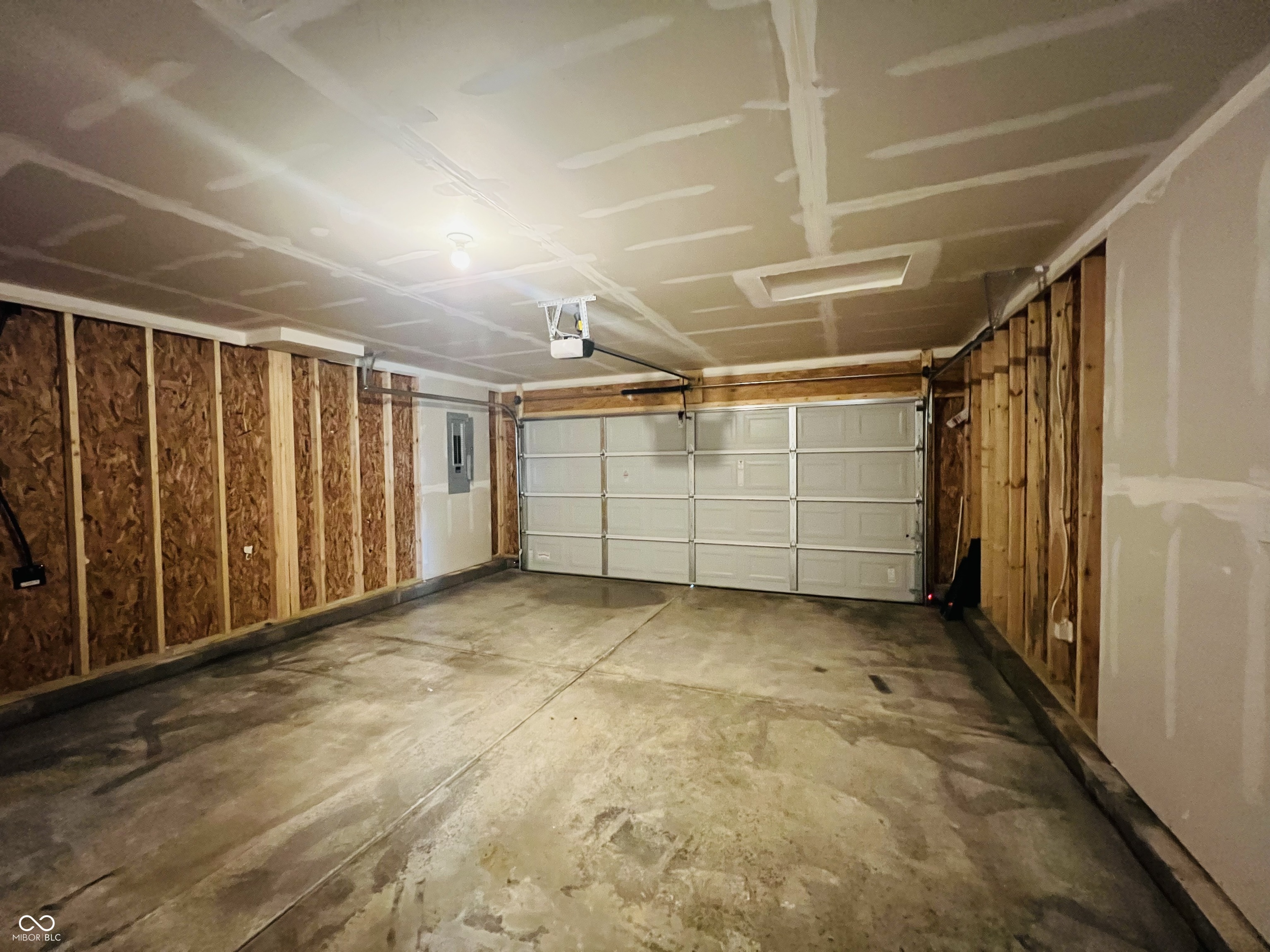 2323 N Liberty Lakes Drive