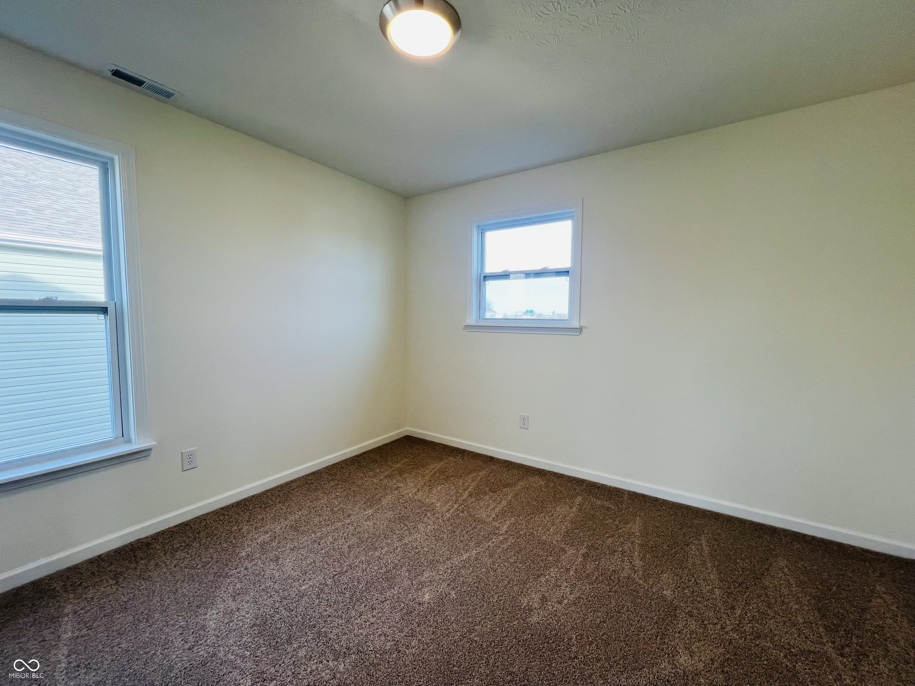 2323 N Liberty Lakes Drive