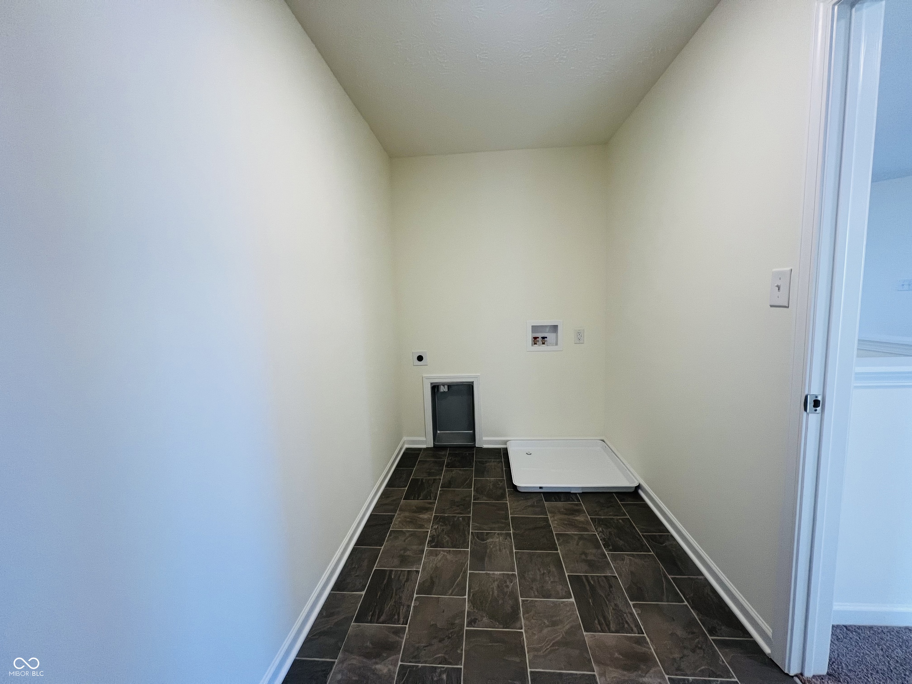 2323 N Liberty Lakes Drive