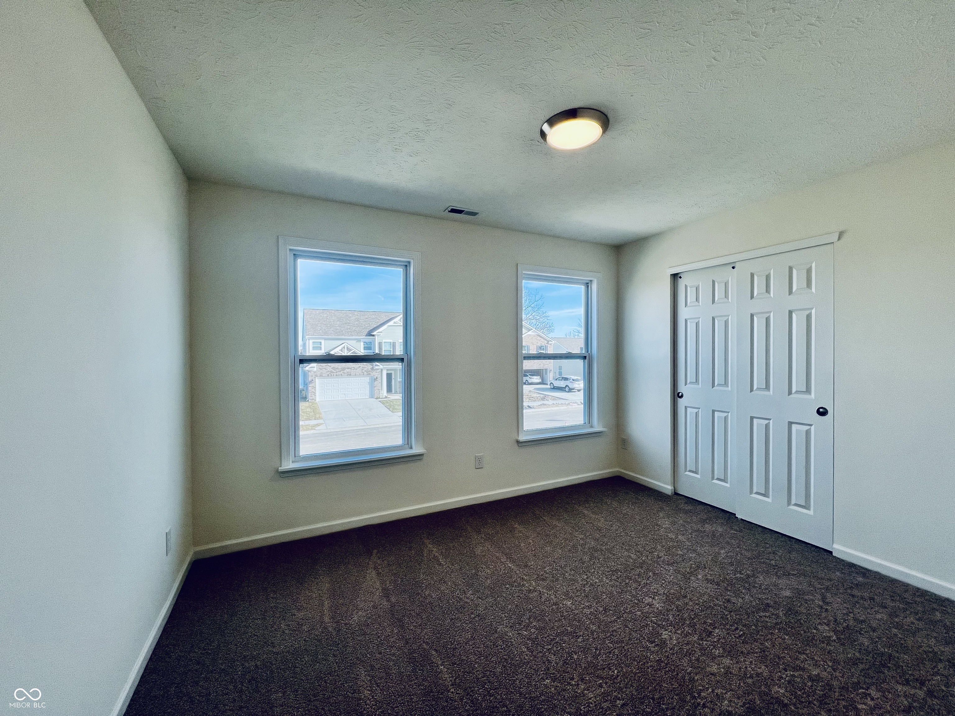 2323 N Liberty Lakes Drive