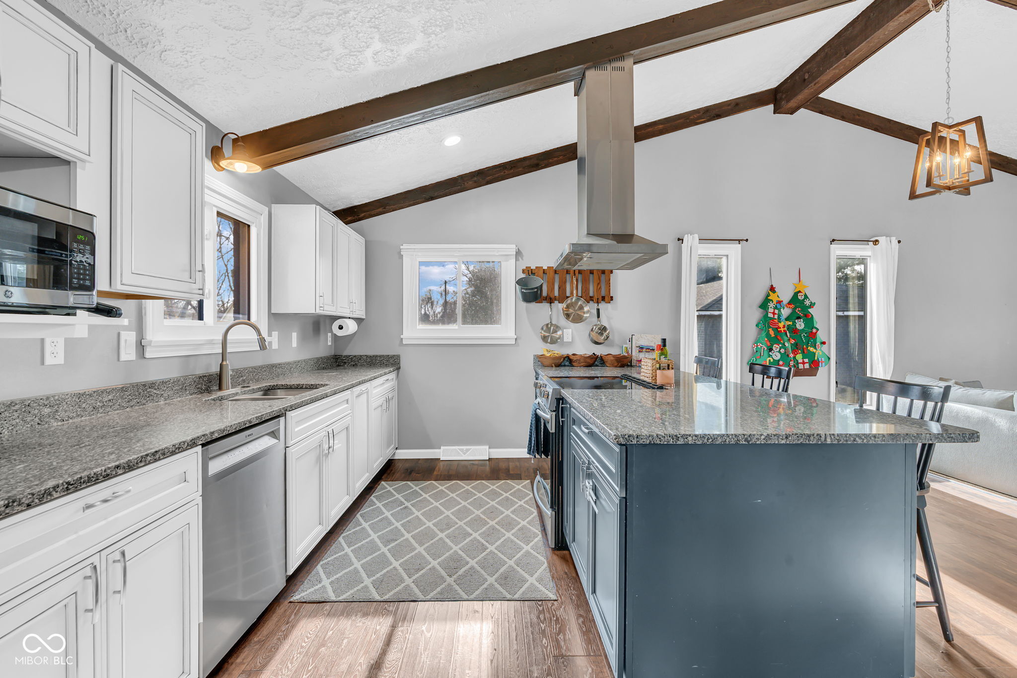 4601 S County Road 500 E