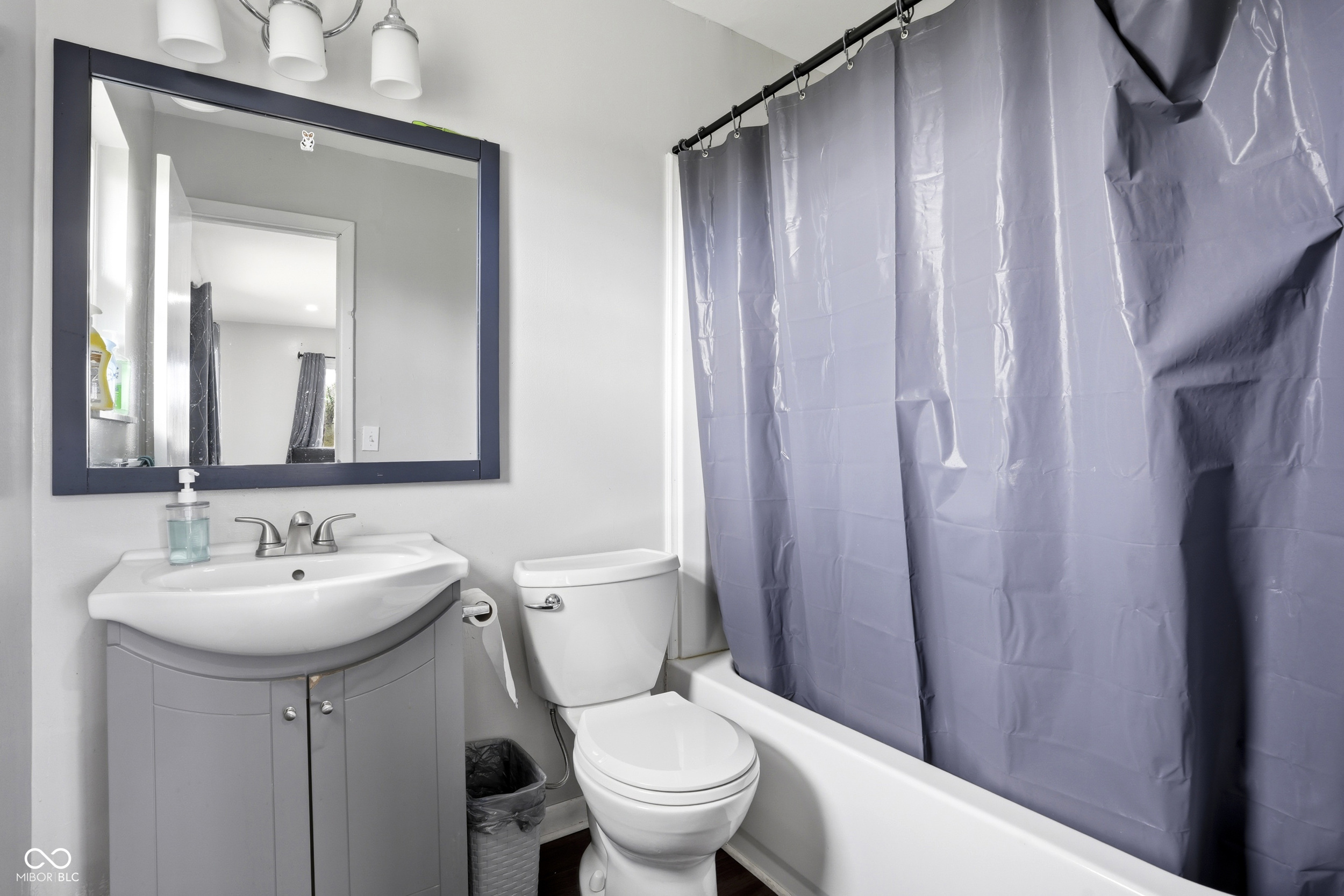 6039 Kentucky Avenue