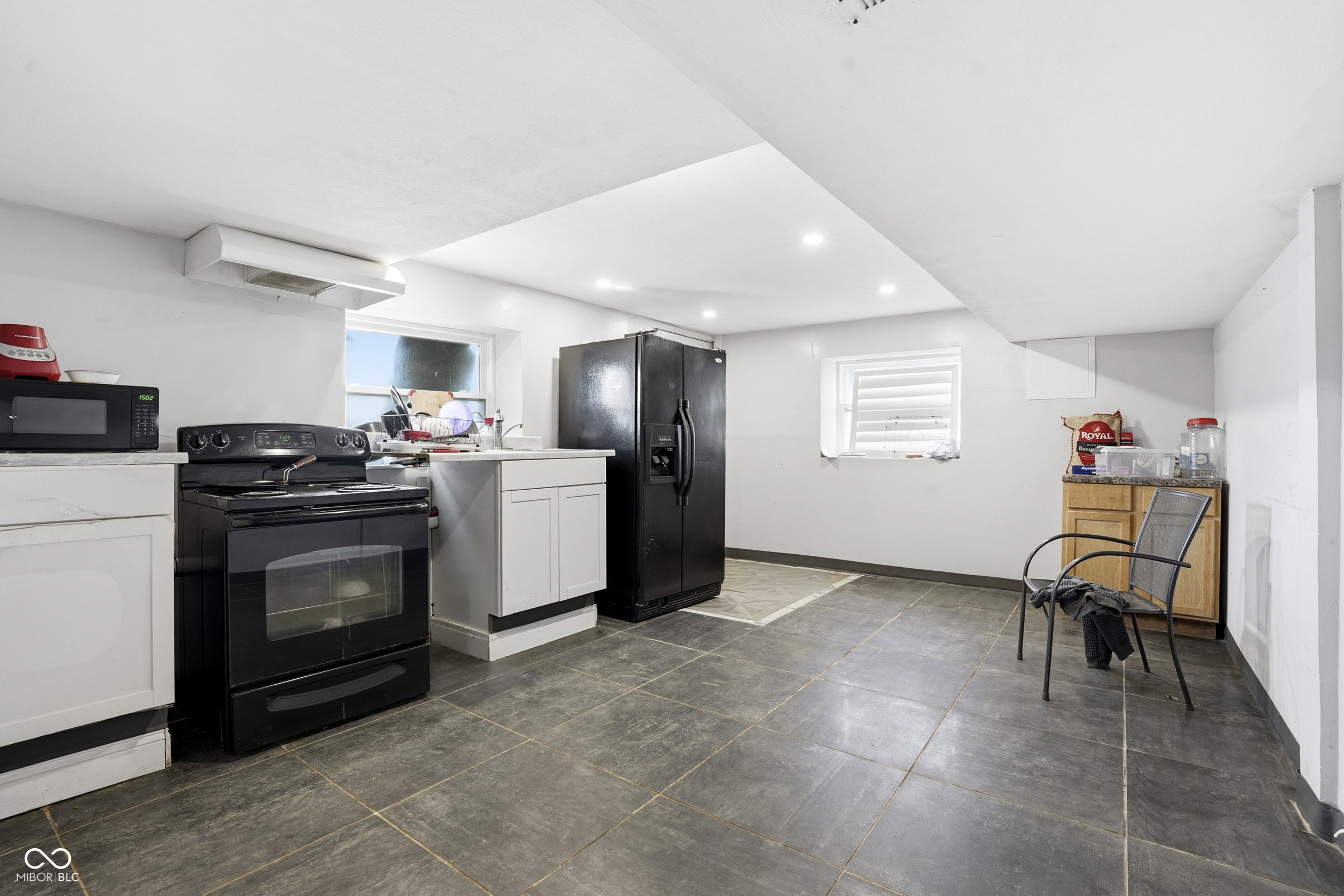 6039 Kentucky Avenue