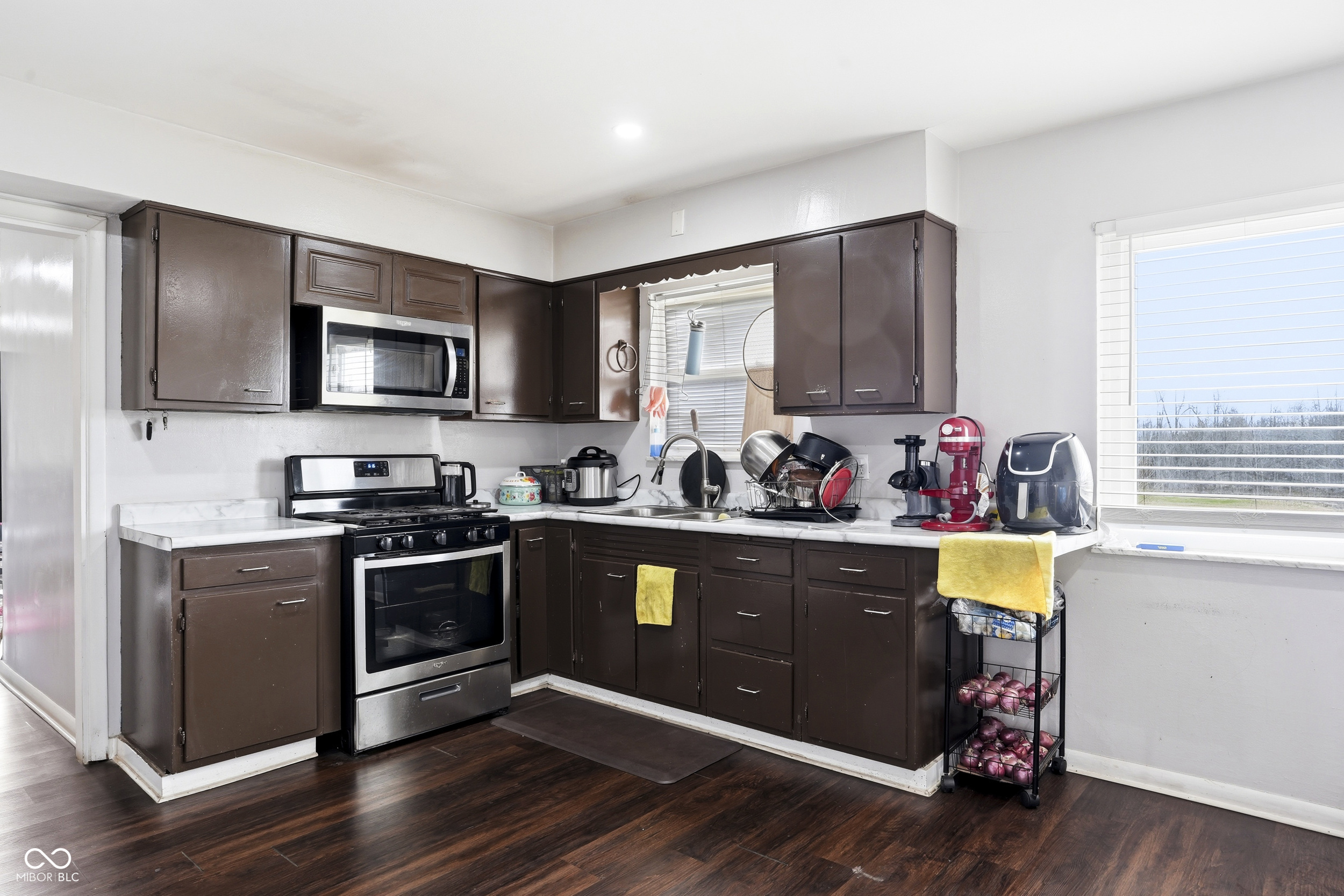 6039 Kentucky Avenue