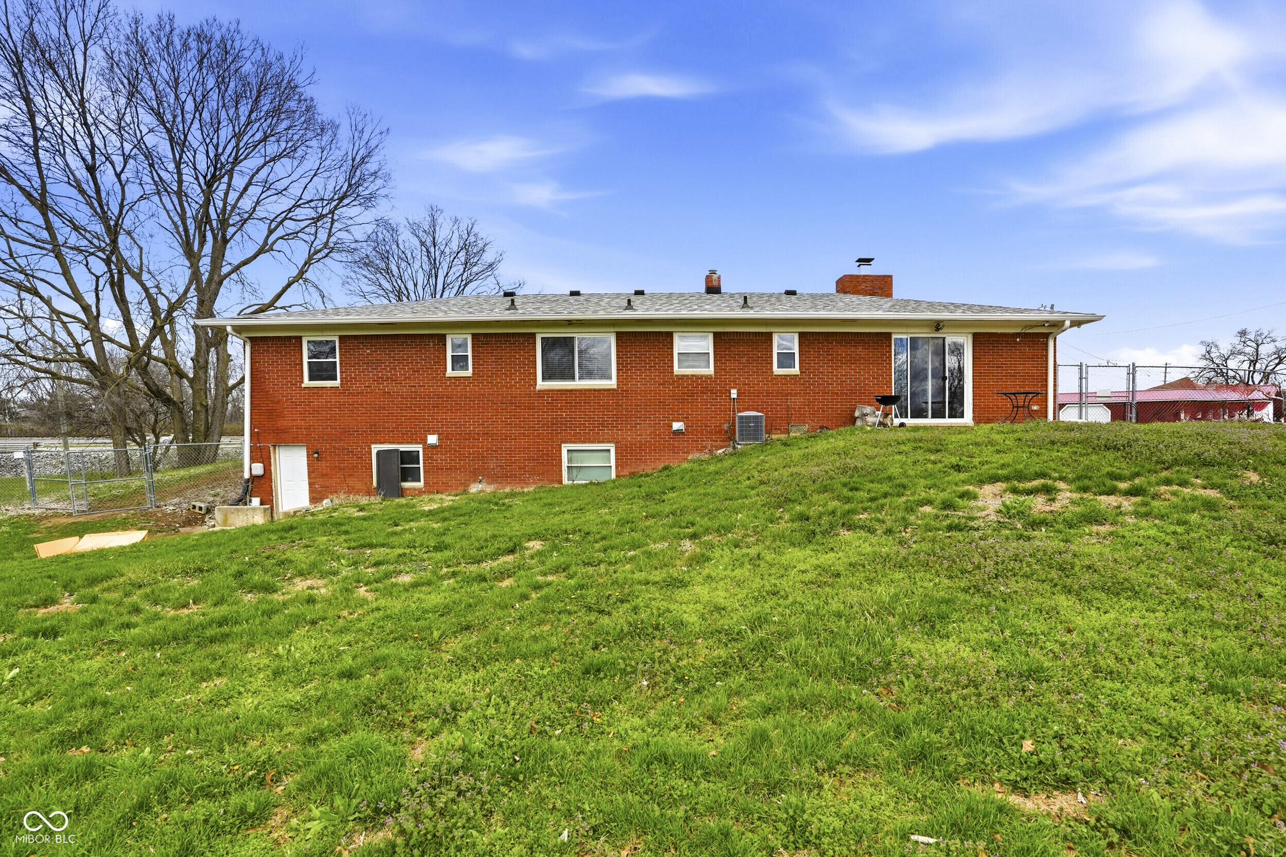 6039 Kentucky Avenue