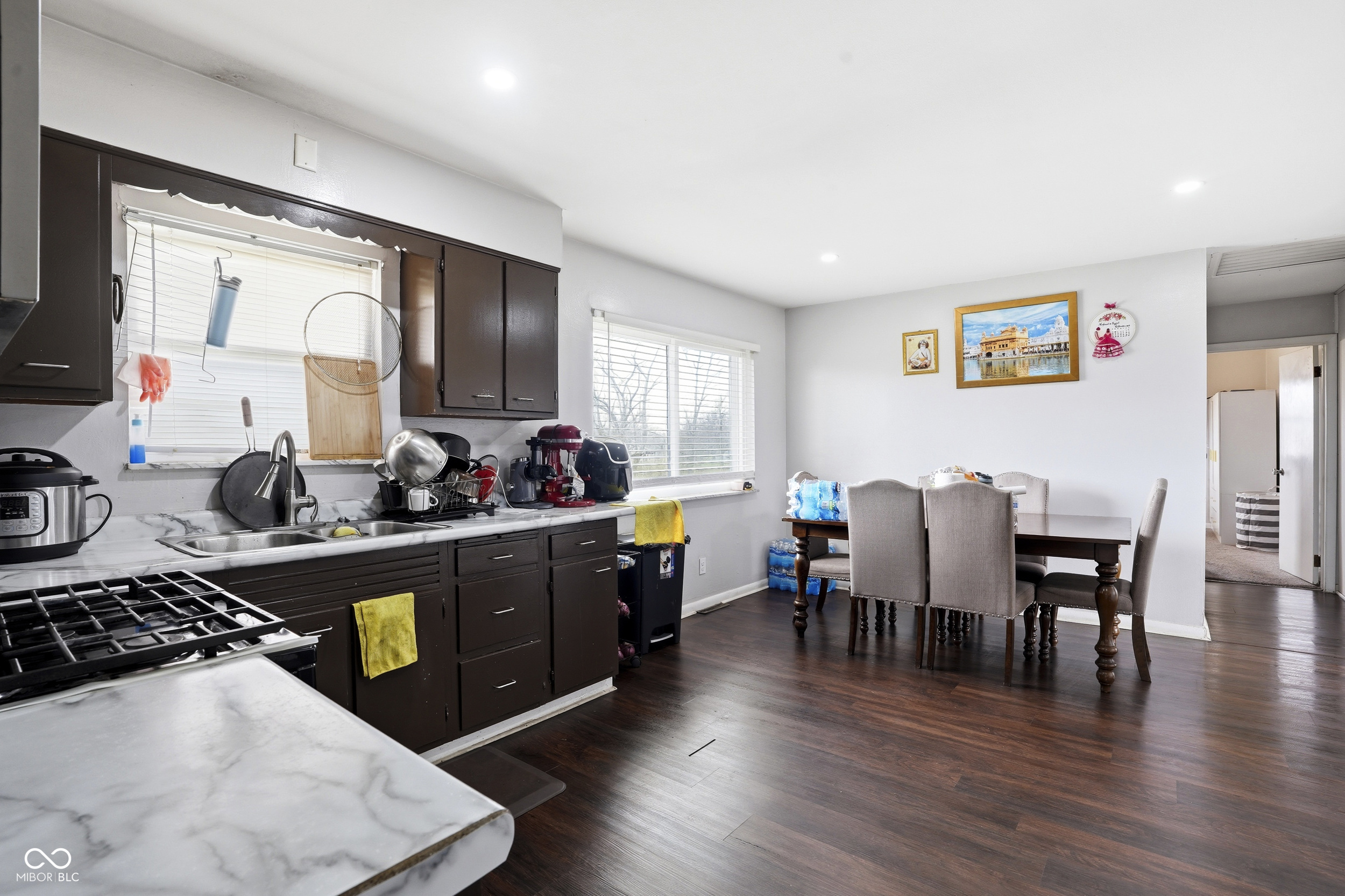 6039 Kentucky Avenue