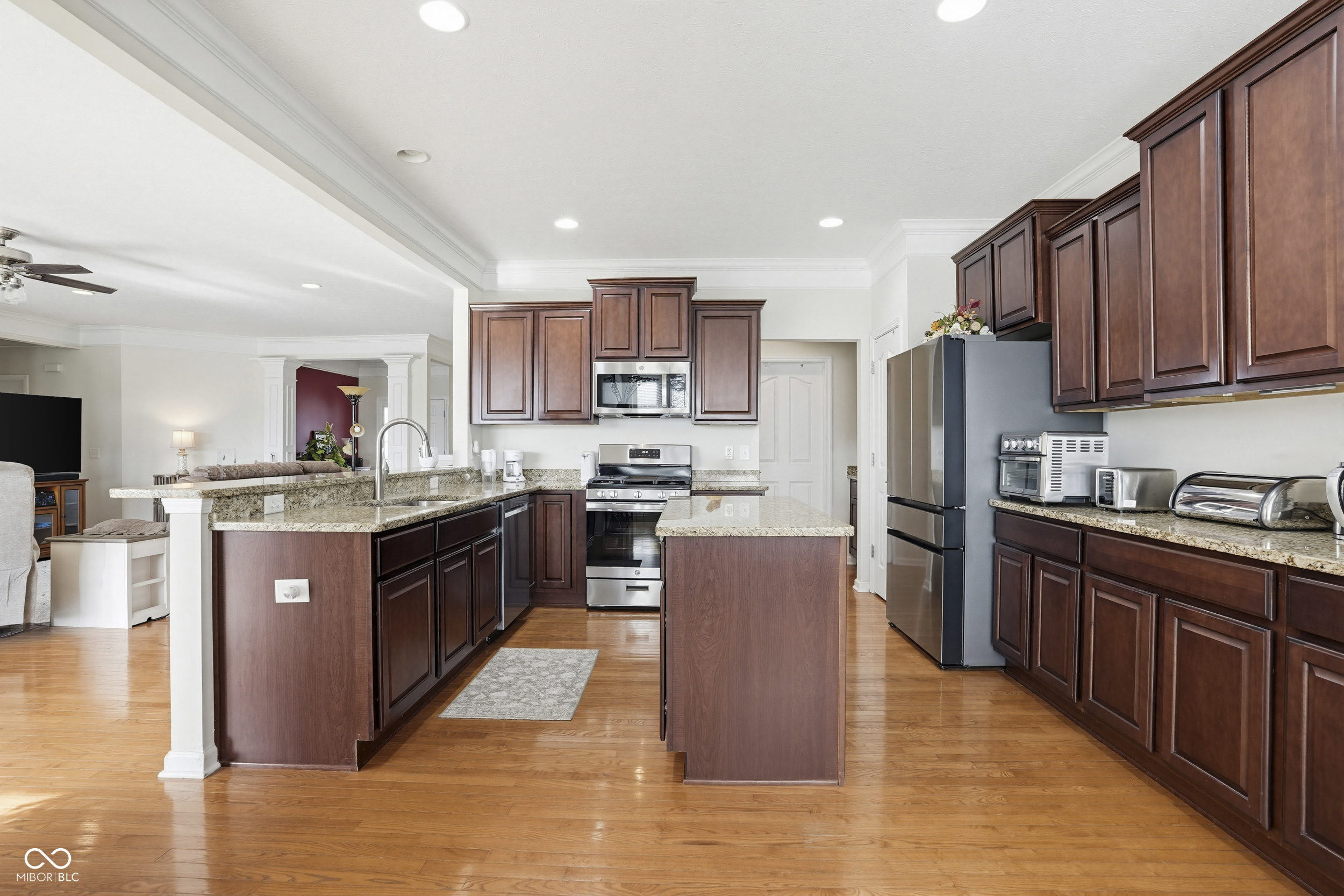 1711 Harris Hawk Court