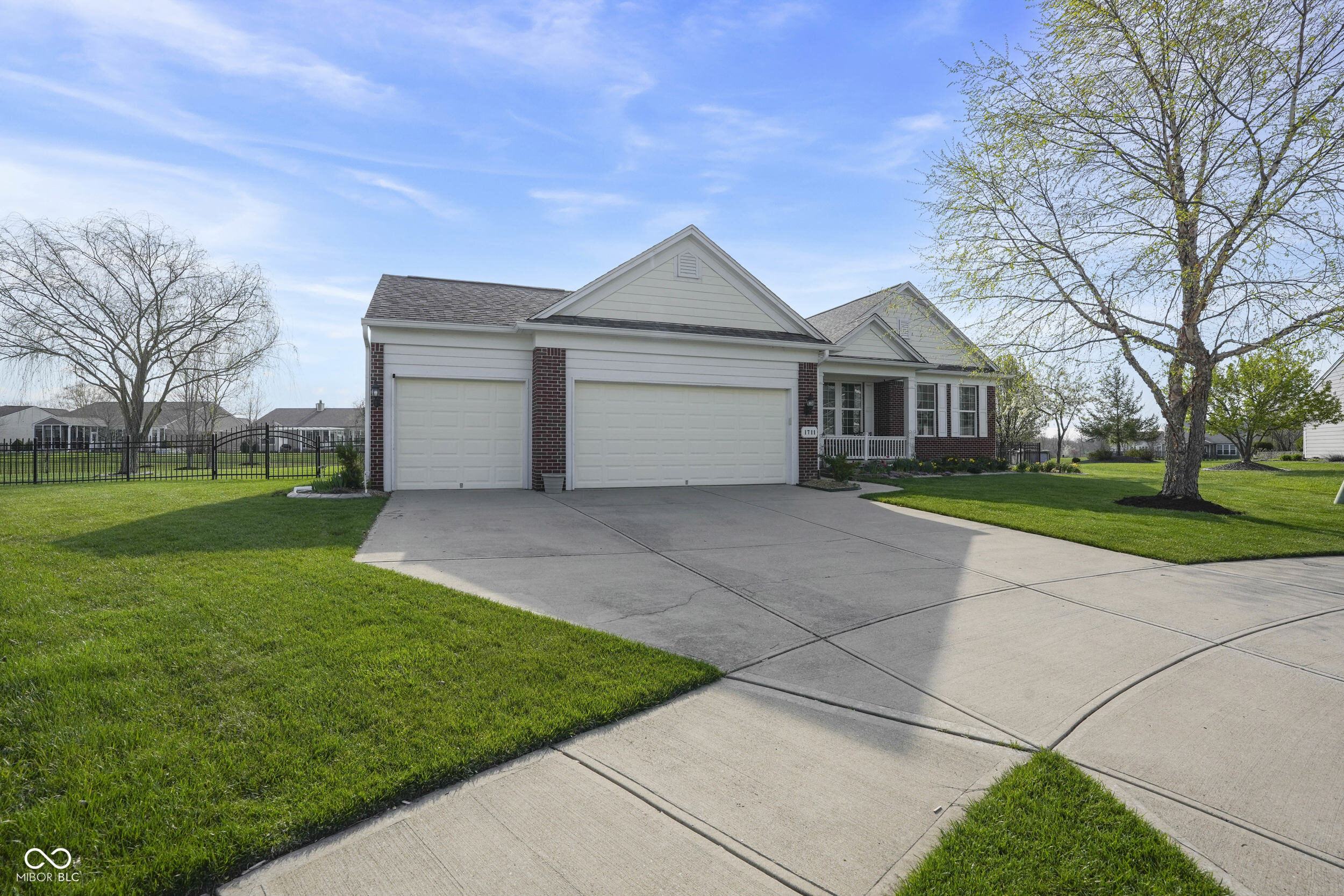 1711 Harris Hawk Court