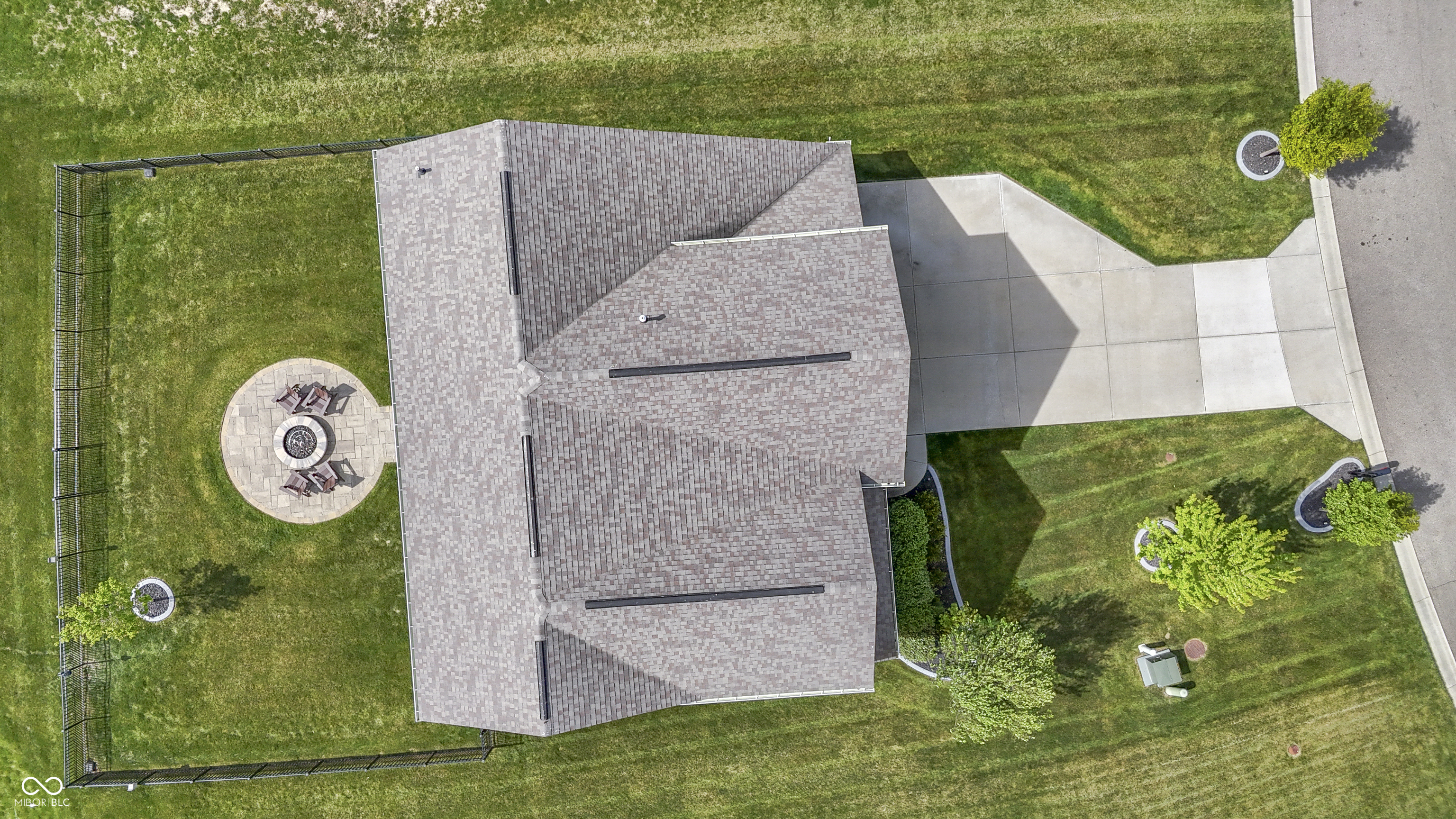 1212 Bedford Drive