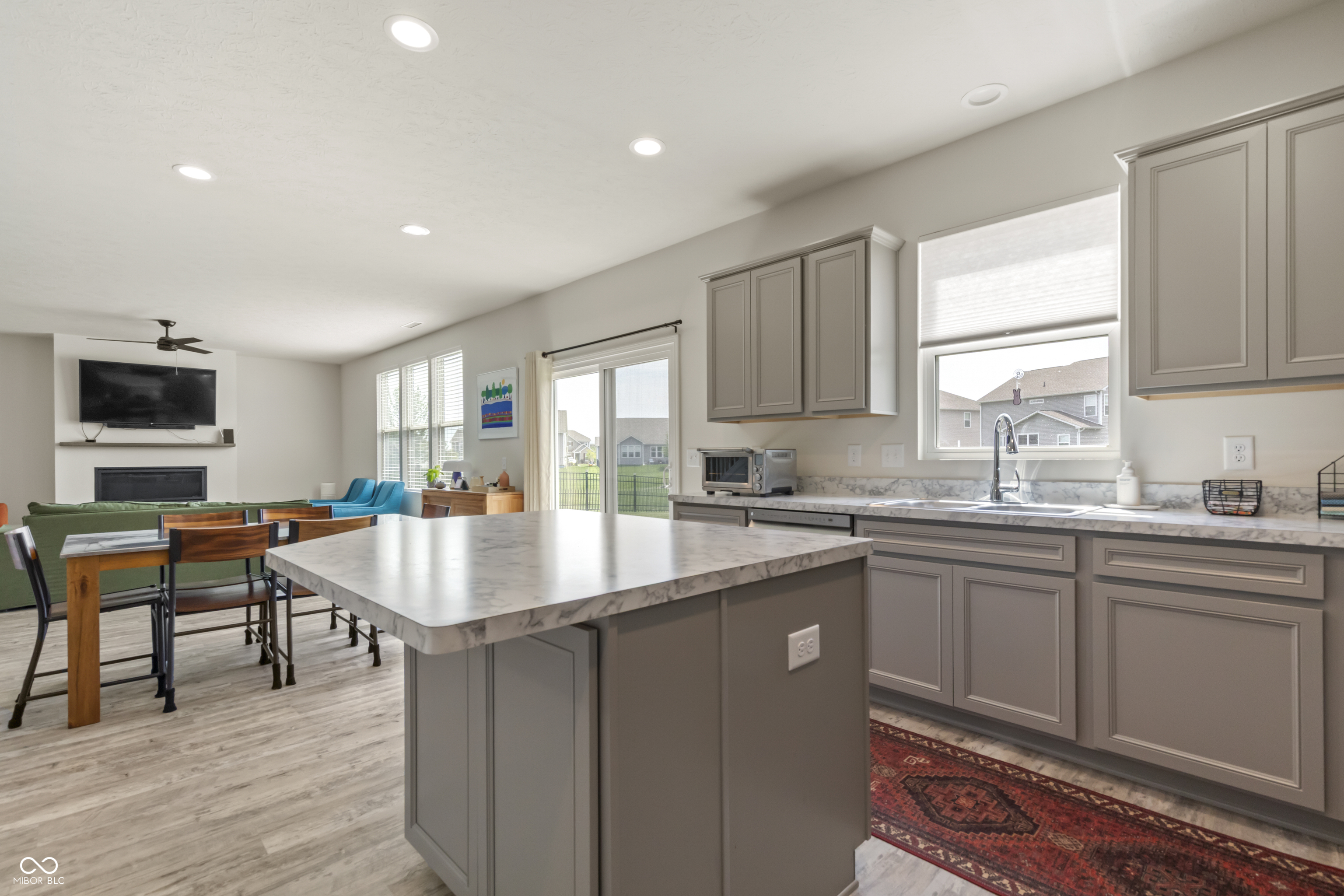 1212 Bedford Drive