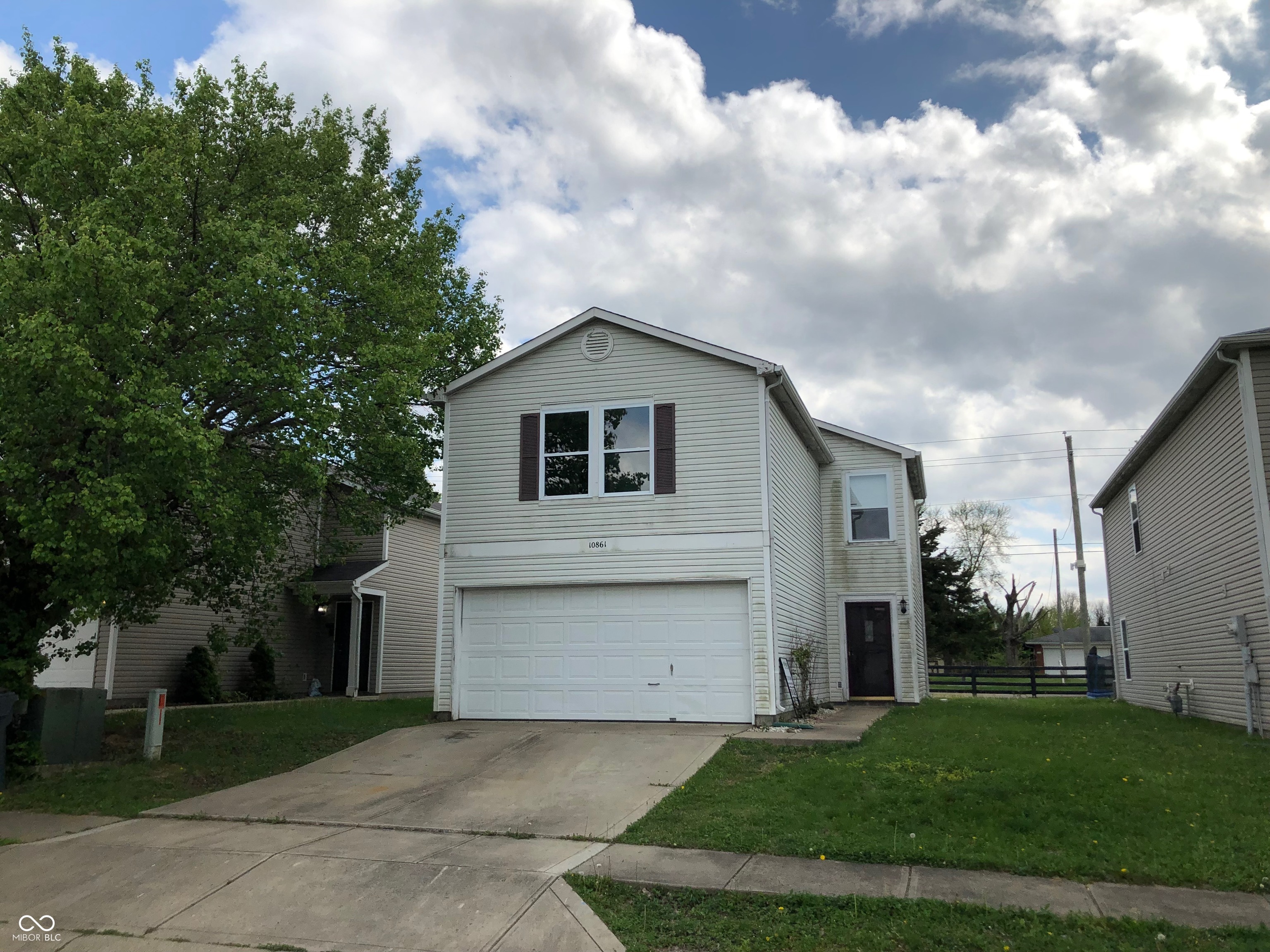 10861 Glenayr Drive
