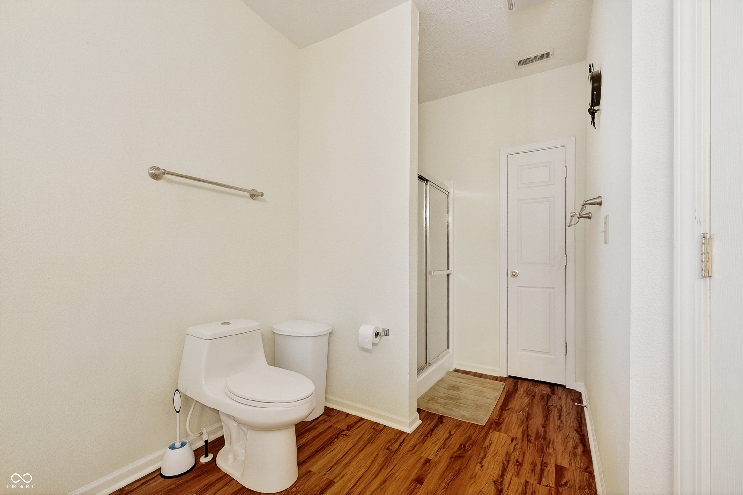 16863 Peach Lane