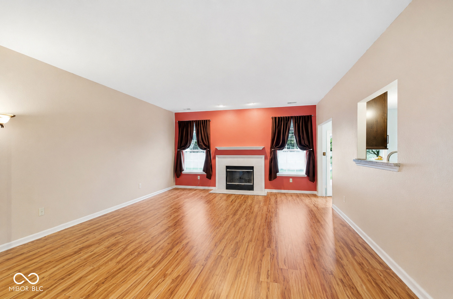16863 Peach Lane