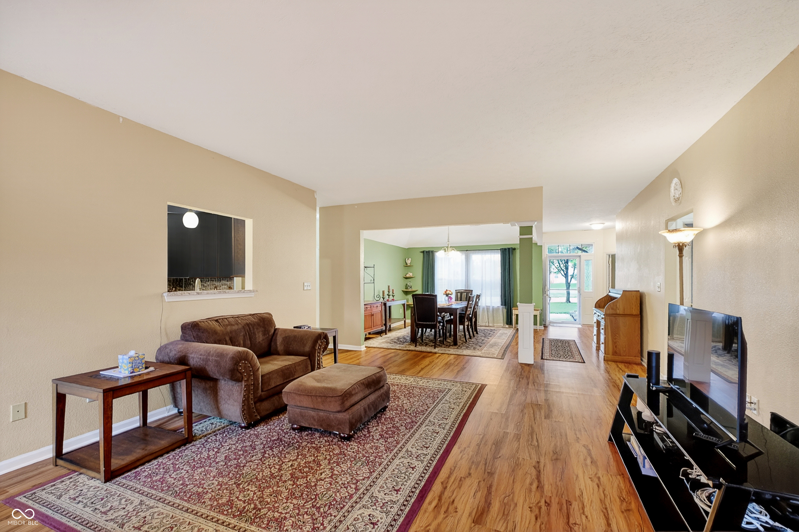 16863 Peach Lane