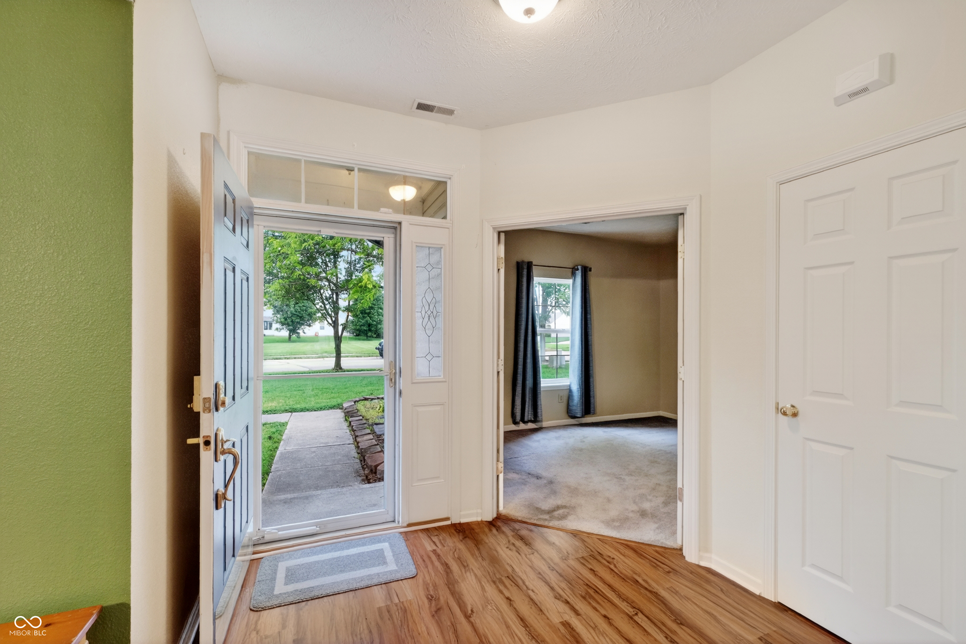 16863 Peach Lane