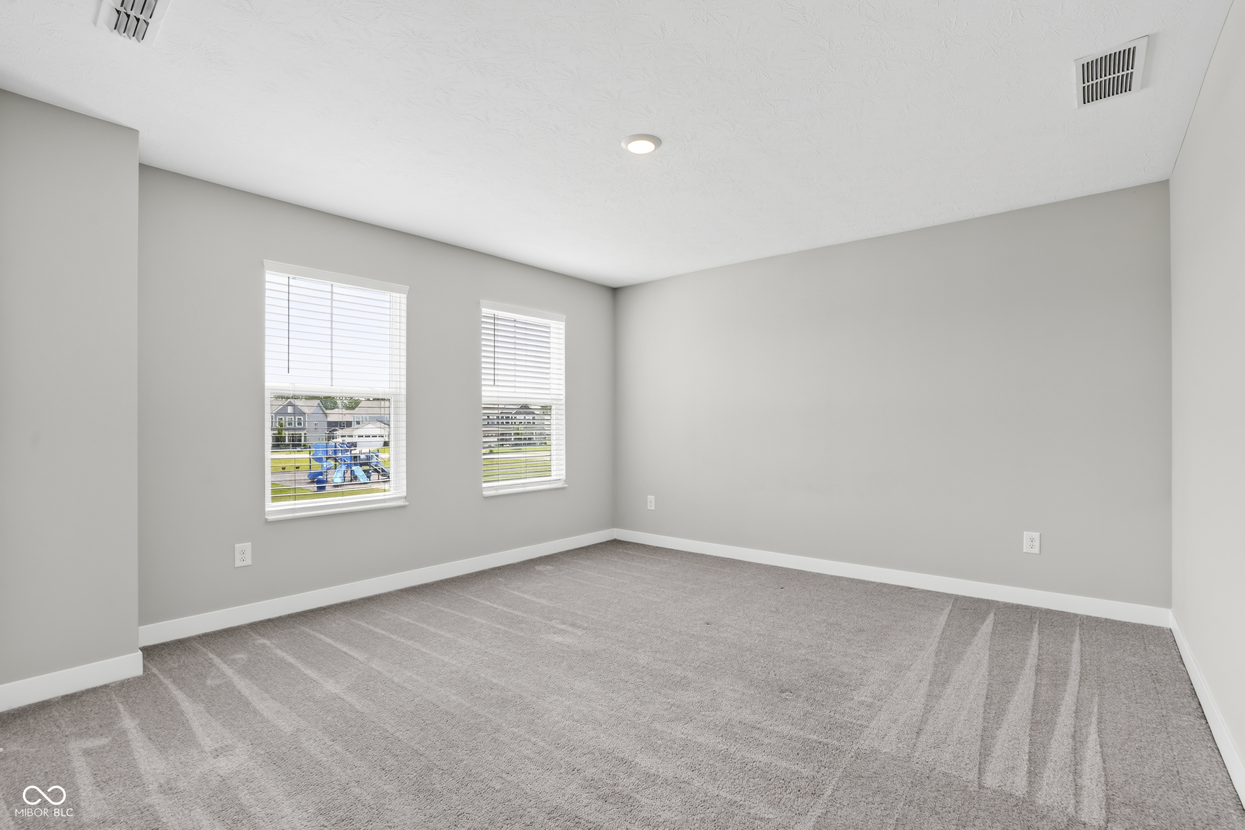 3918 Kensington Drive