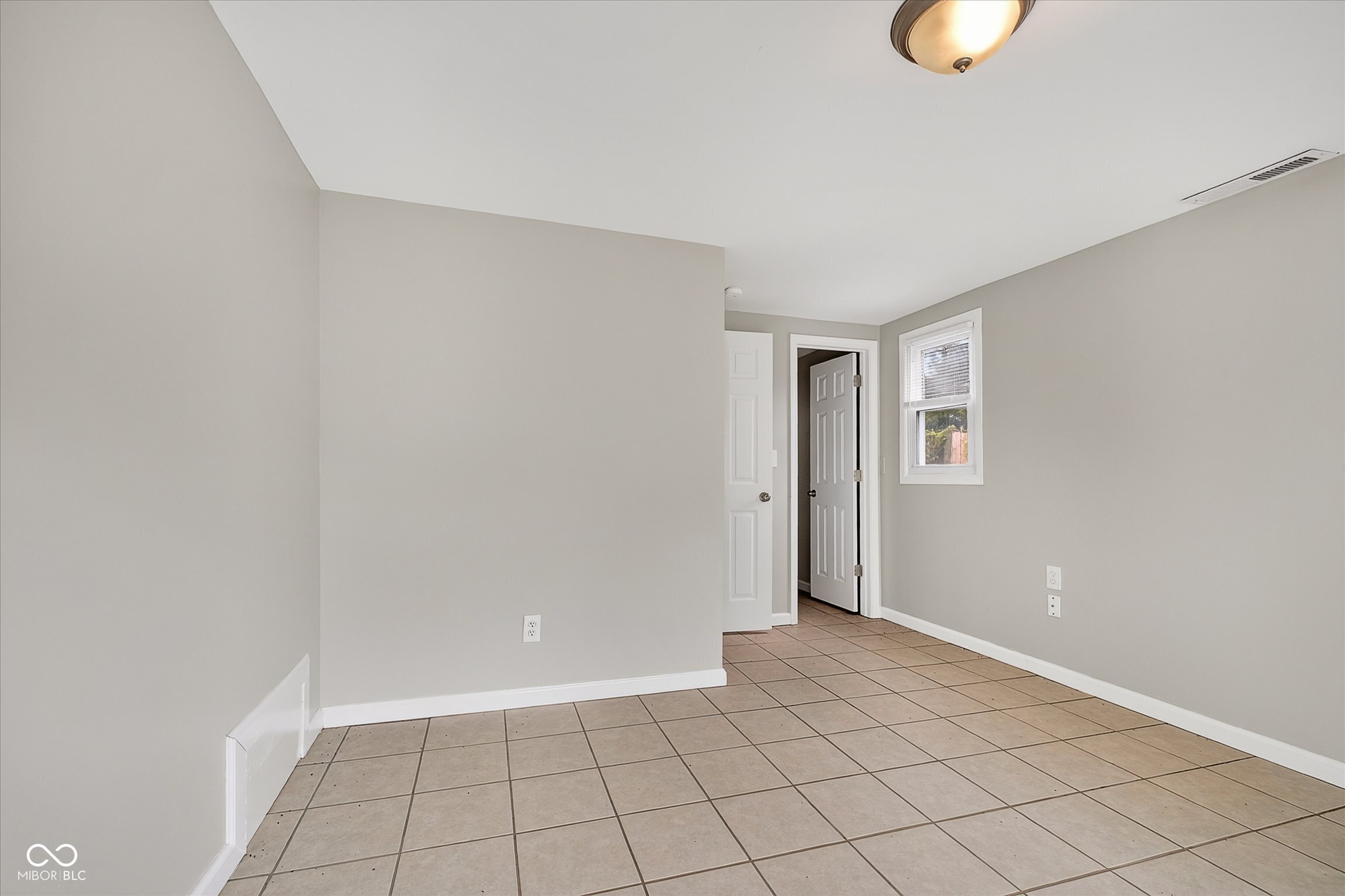 14 Glenda Drive
