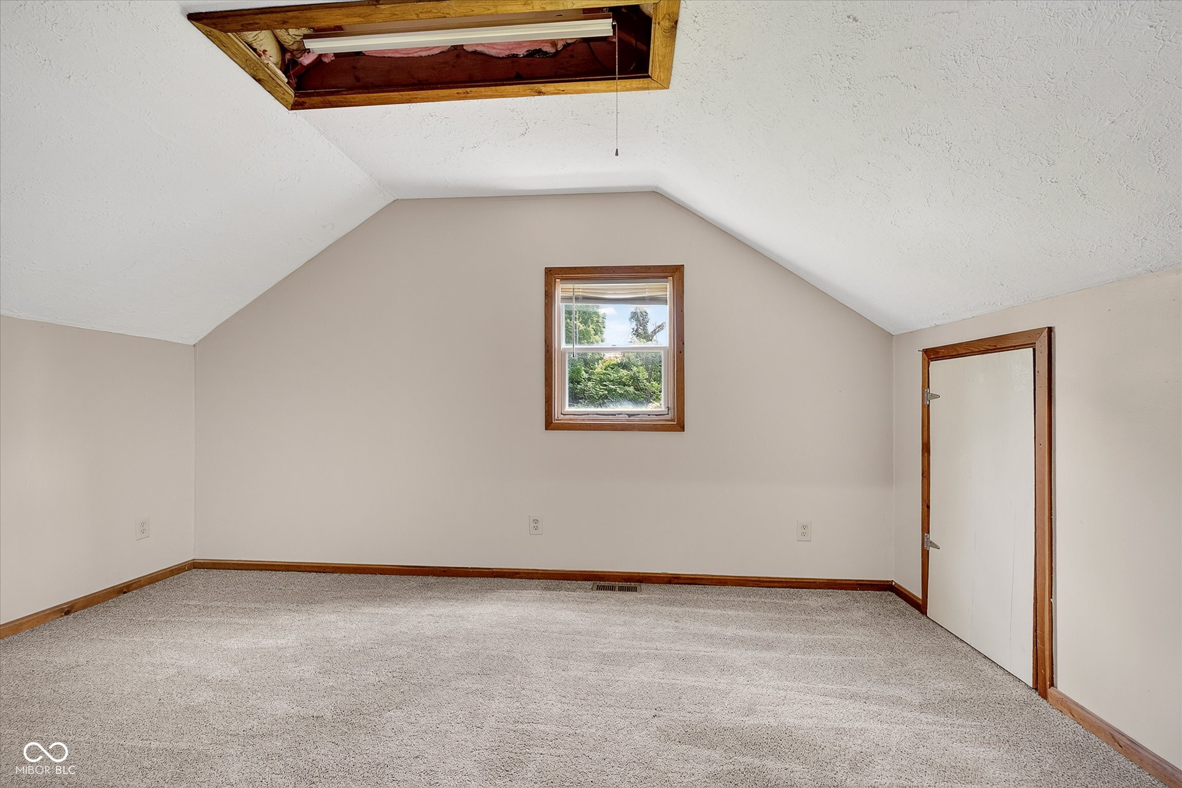 14 Glenda Drive