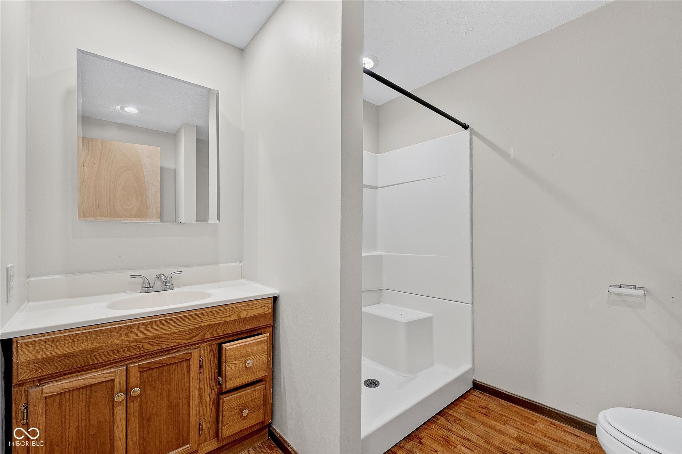 14 Glenda Drive