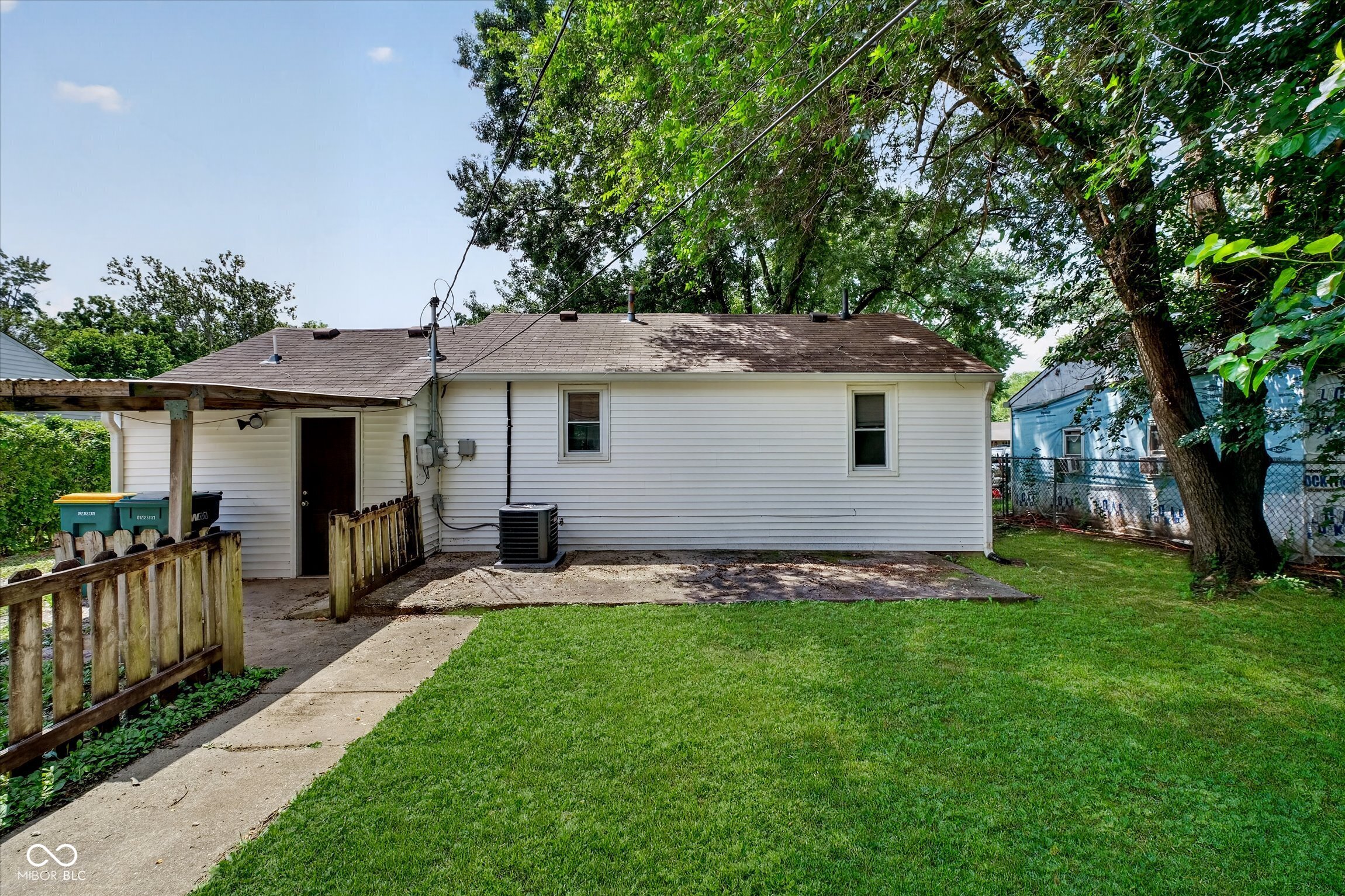 14 Glenda Drive