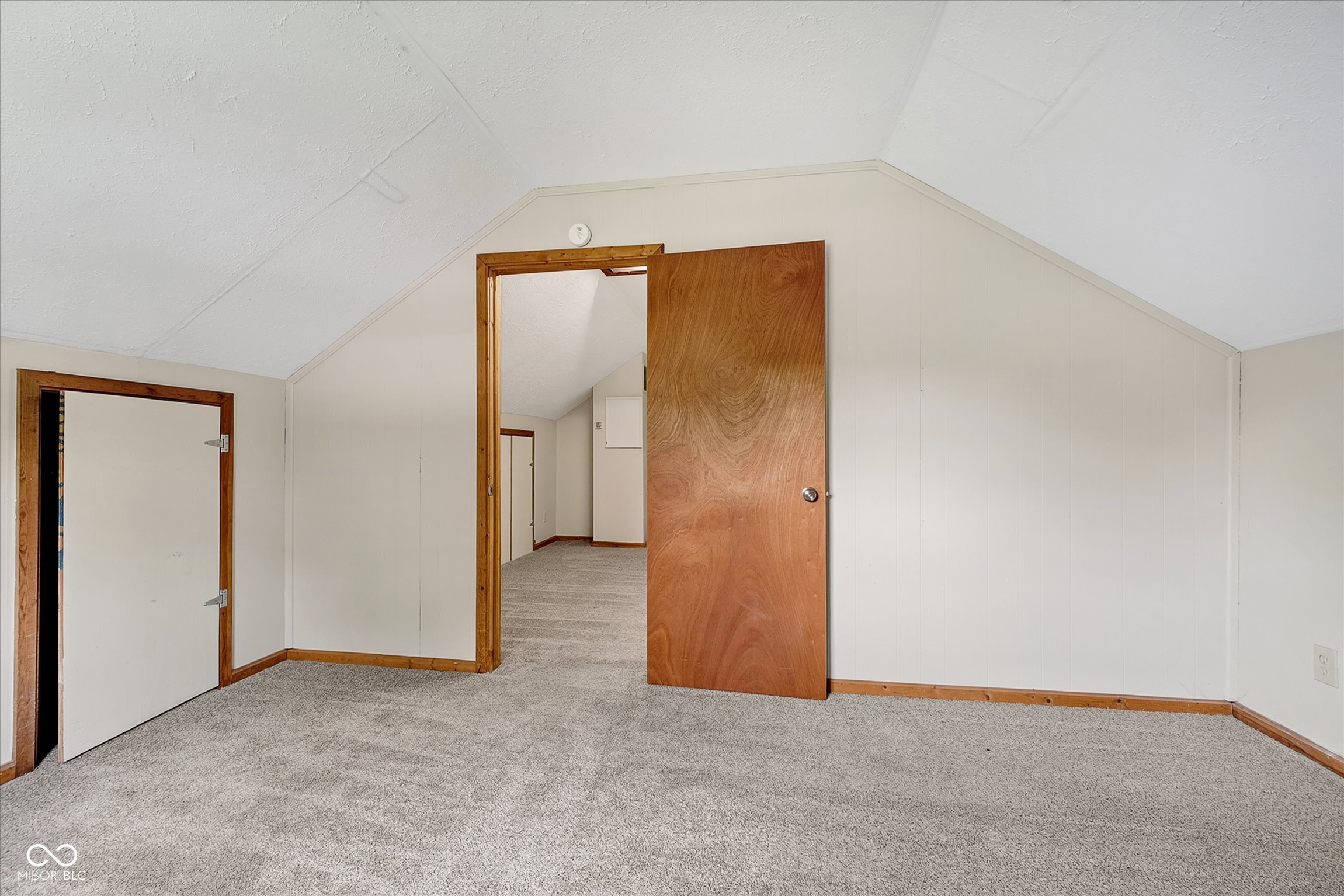 14 Glenda Drive