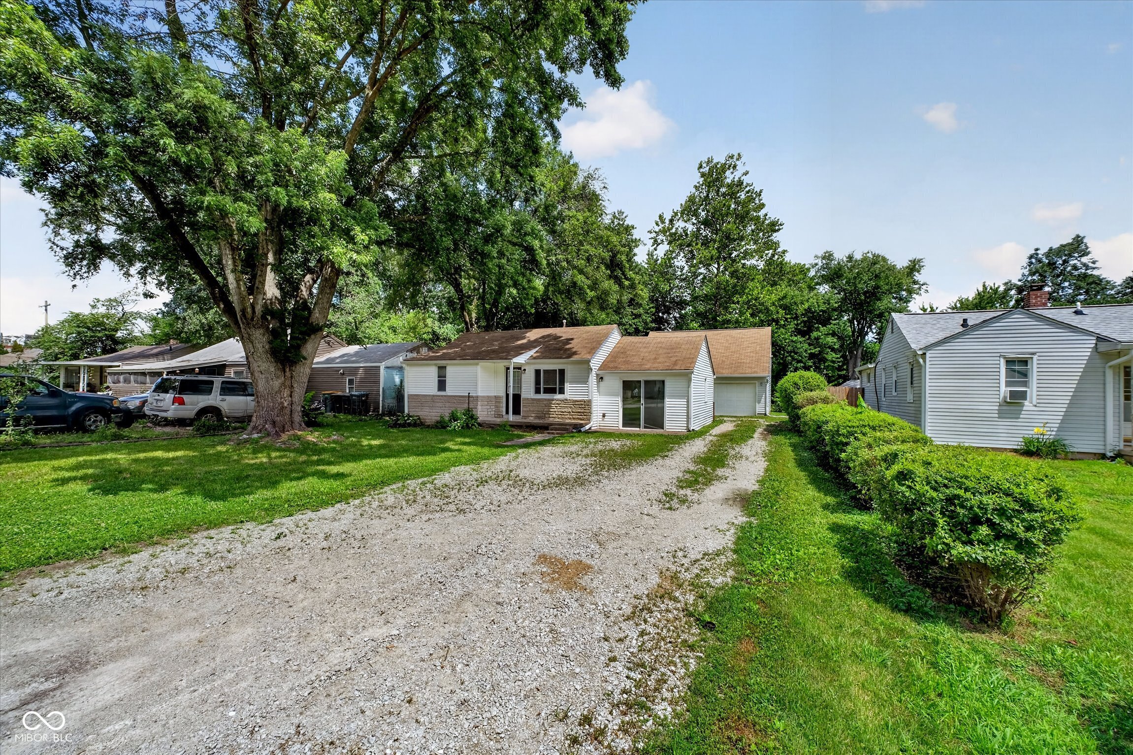 14 Glenda Drive