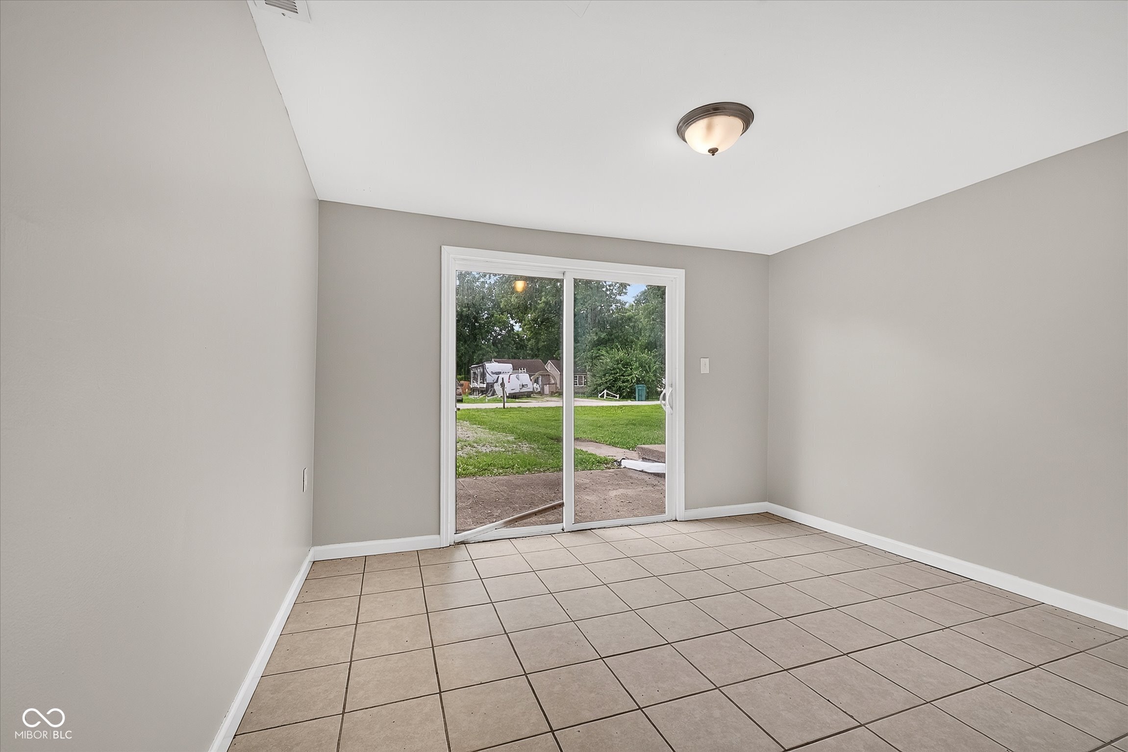 14 Glenda Drive
