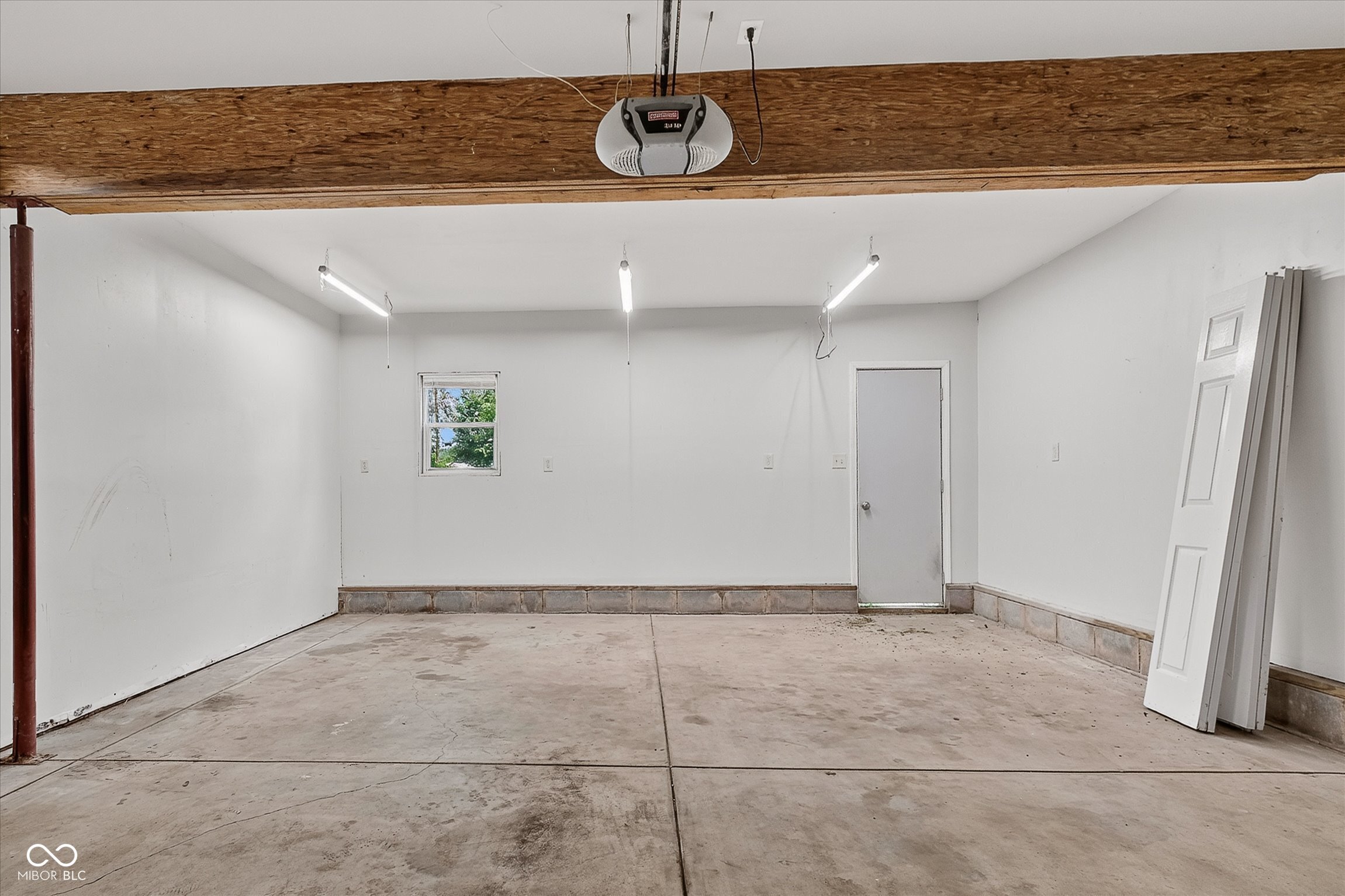 14 Glenda Drive