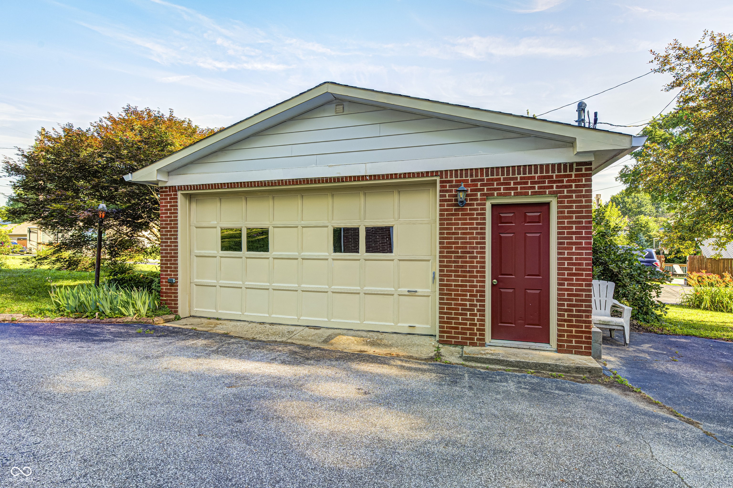 97 Bosstick Avenue