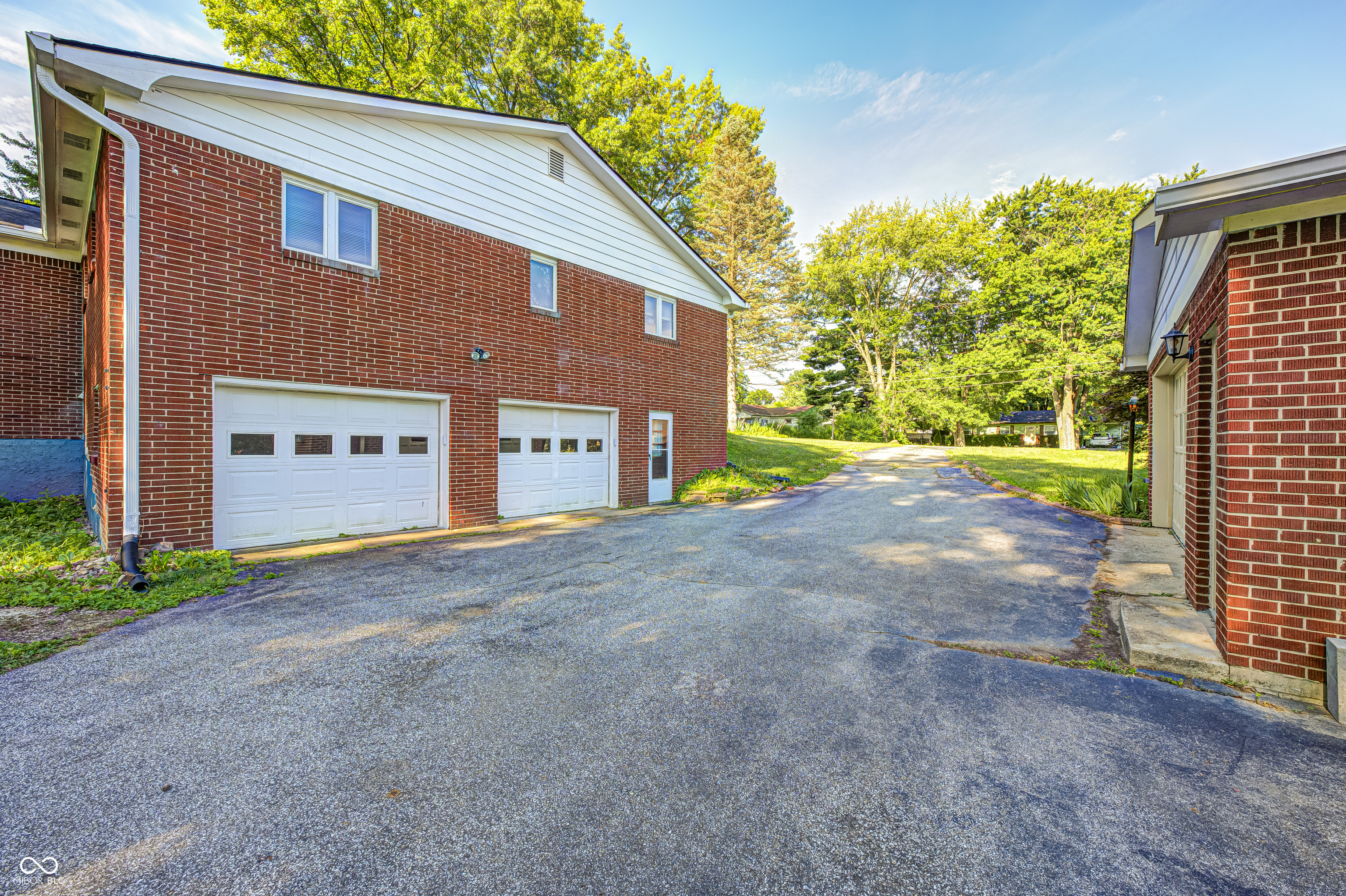 97 Bosstick Avenue