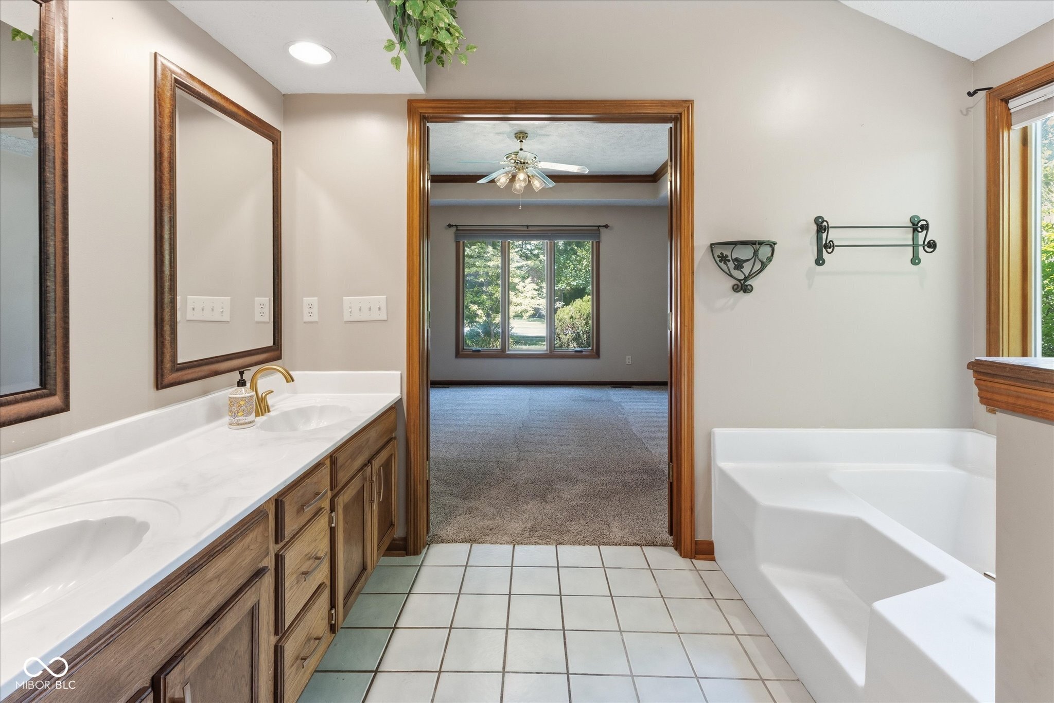 6687 Juliet Drive