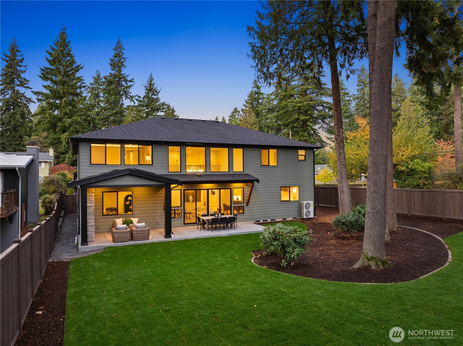 12127 NE 65th Street