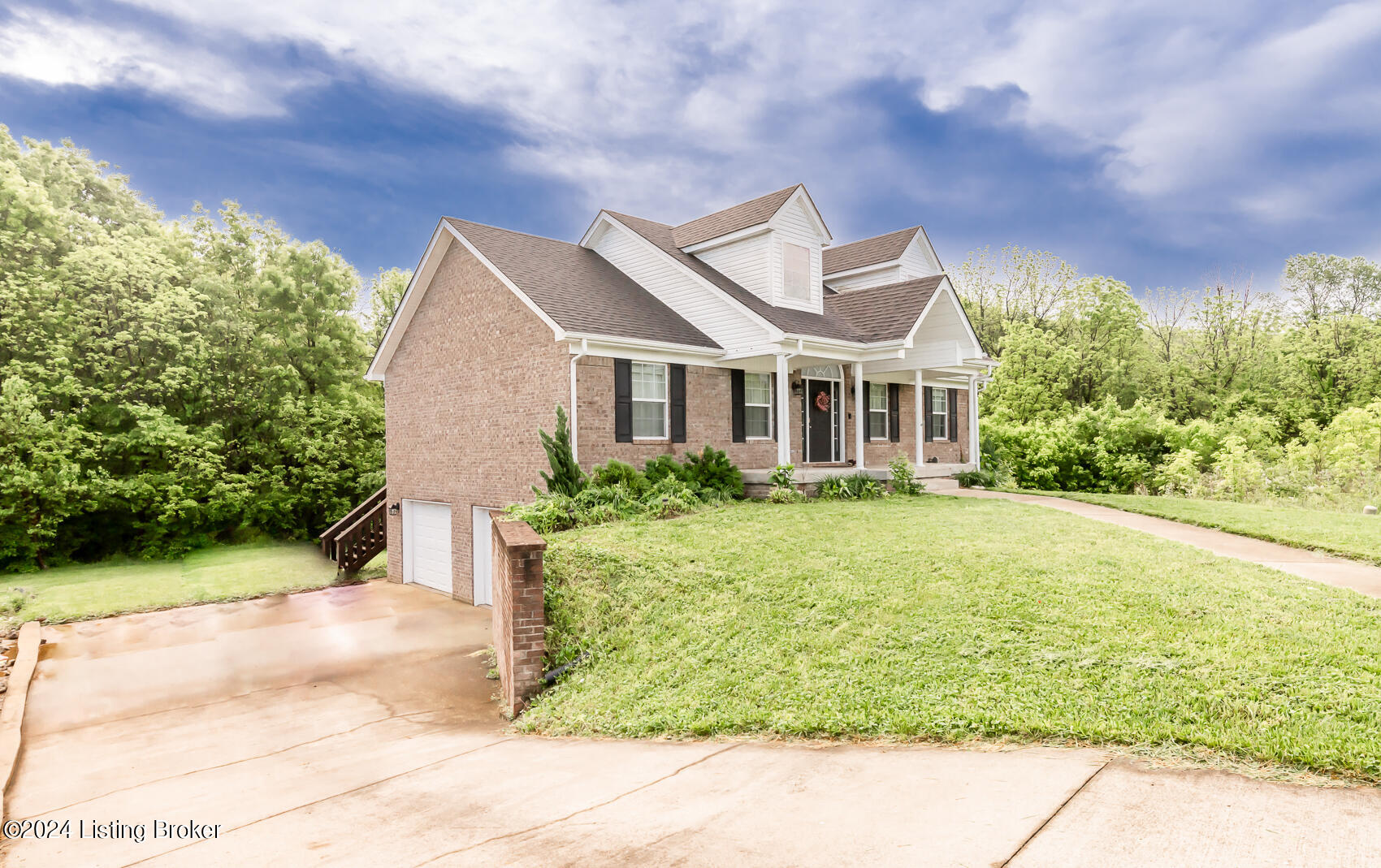 139 Tulip Dr