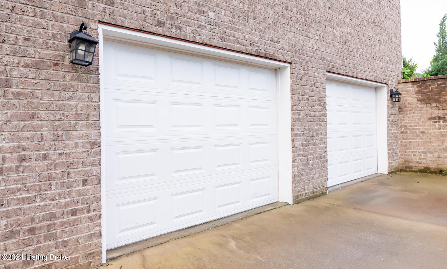 139 Tulip Dr
