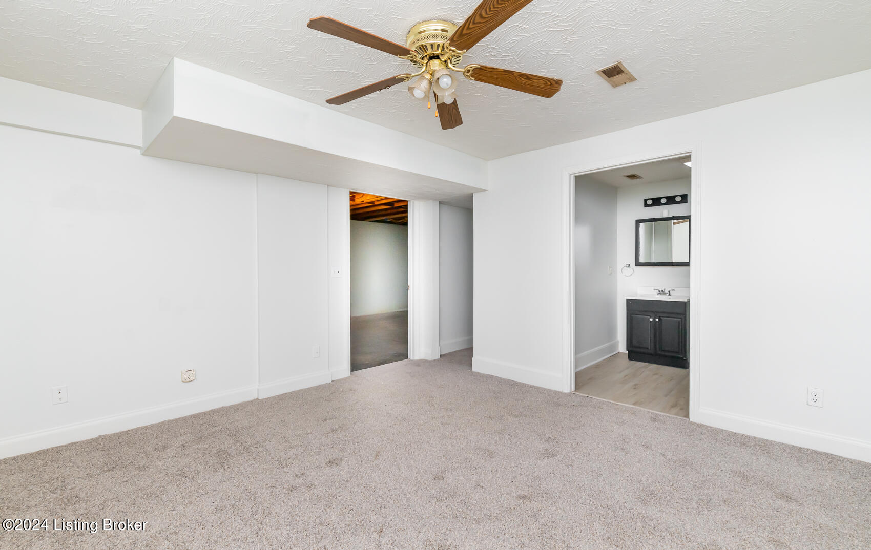 260 Shuffitt Ln