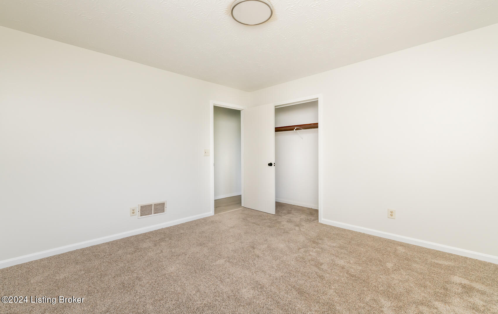 260 Shuffitt Ln