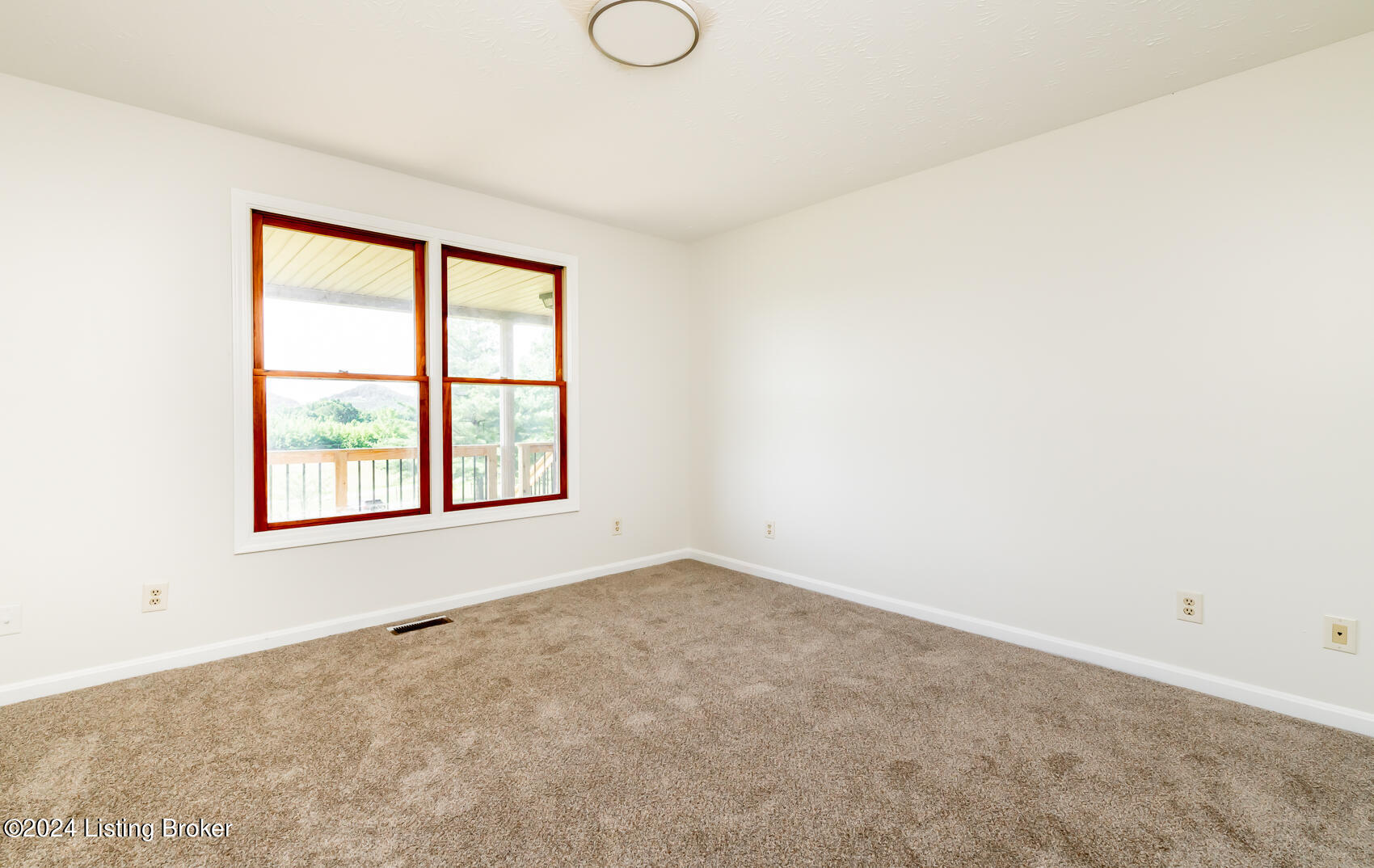 260 Shuffitt Ln
