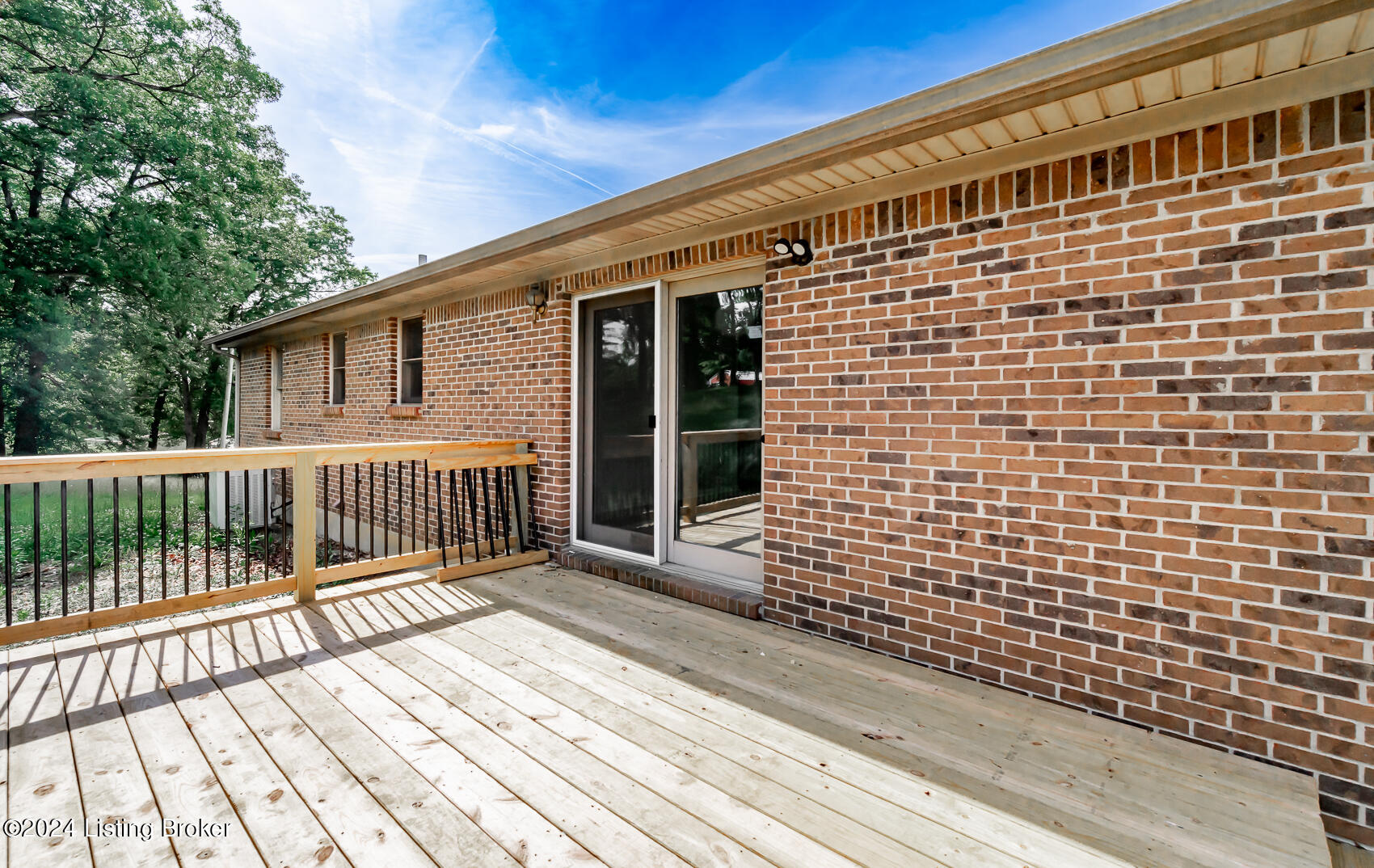 260 Shuffitt Ln