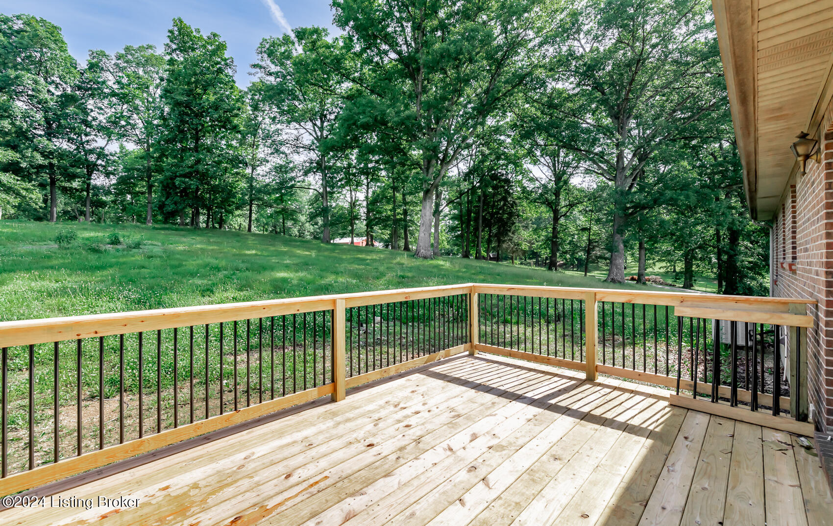 260 Shuffitt Ln