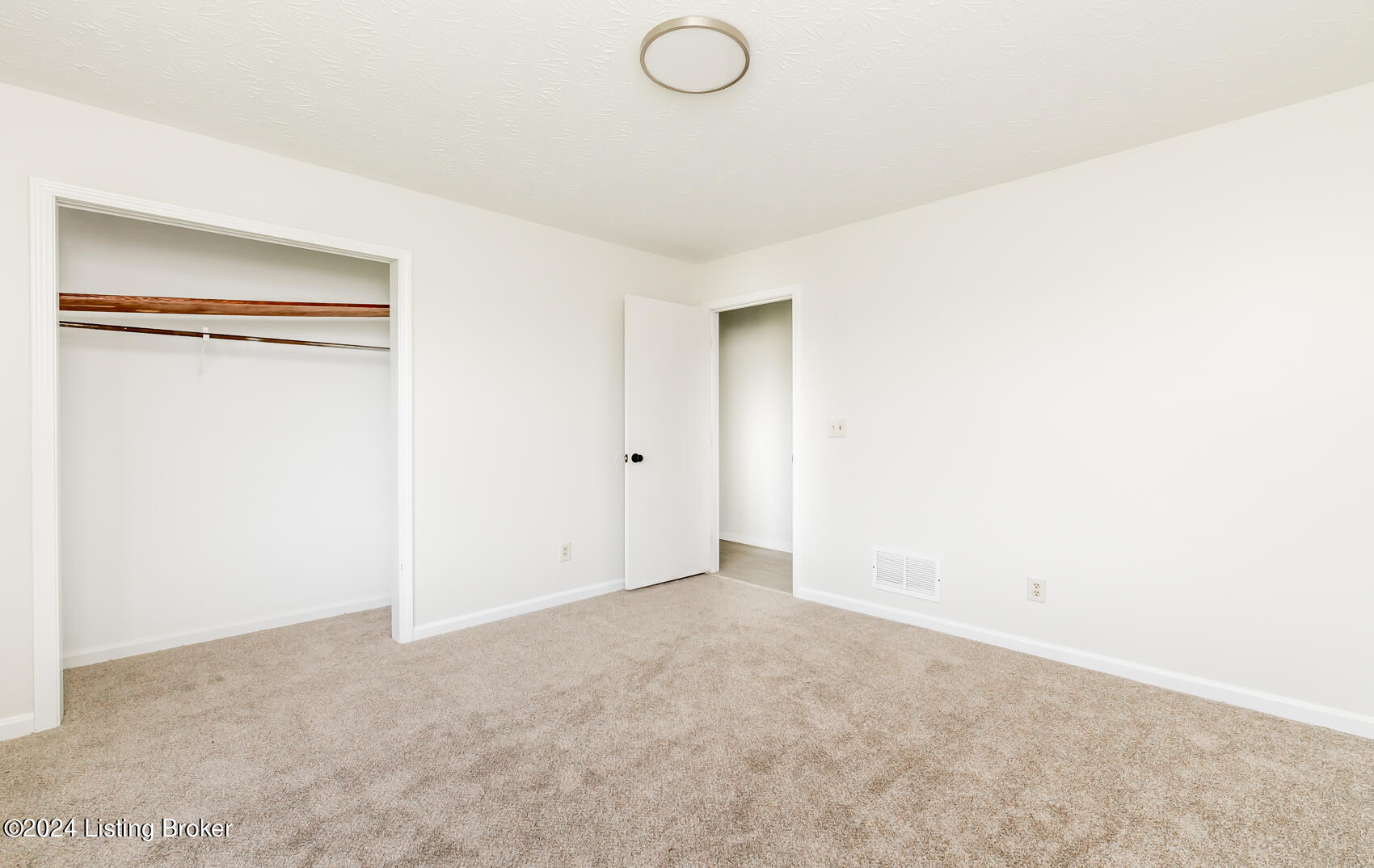260 Shuffitt Ln