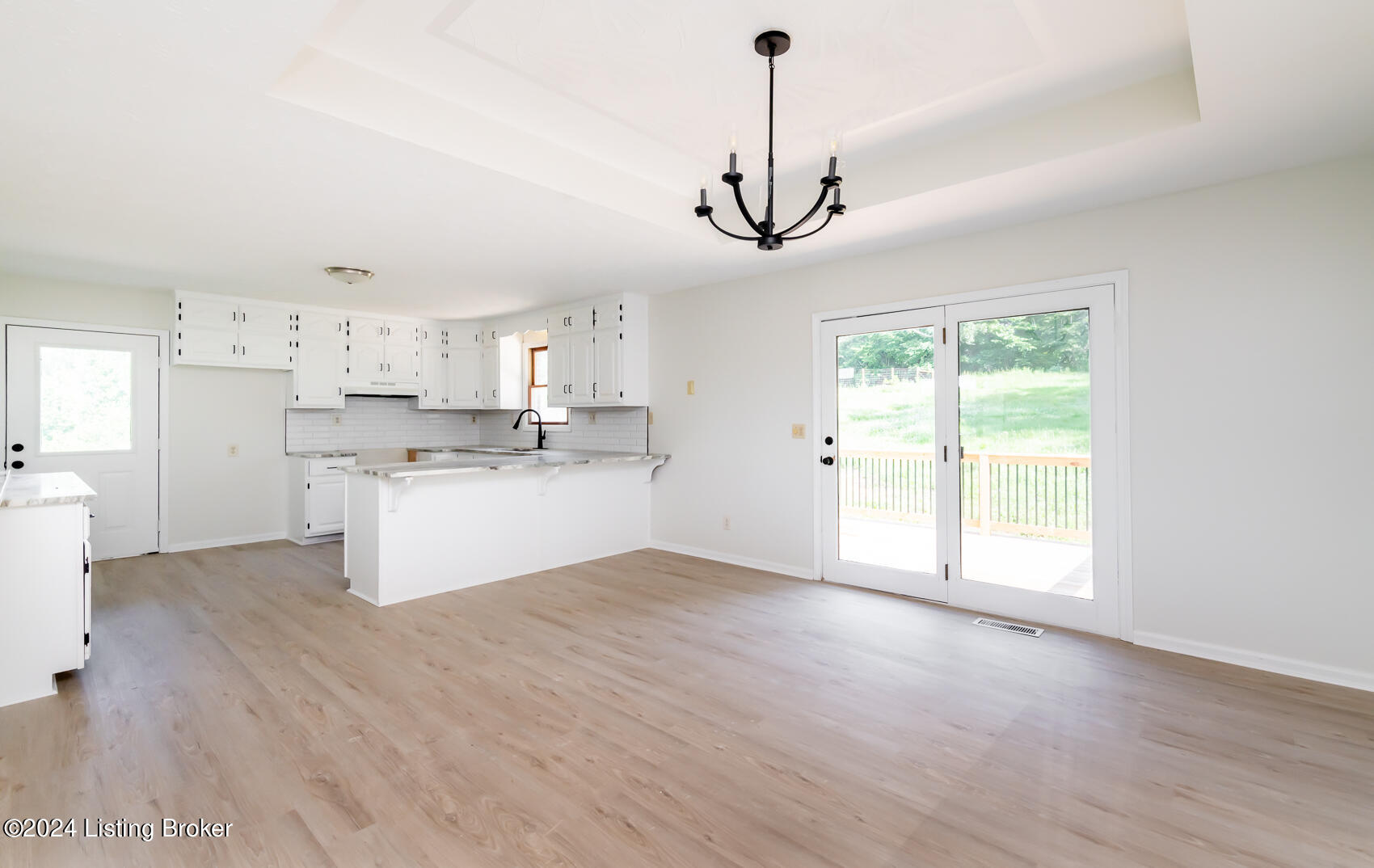 260 Shuffitt Ln