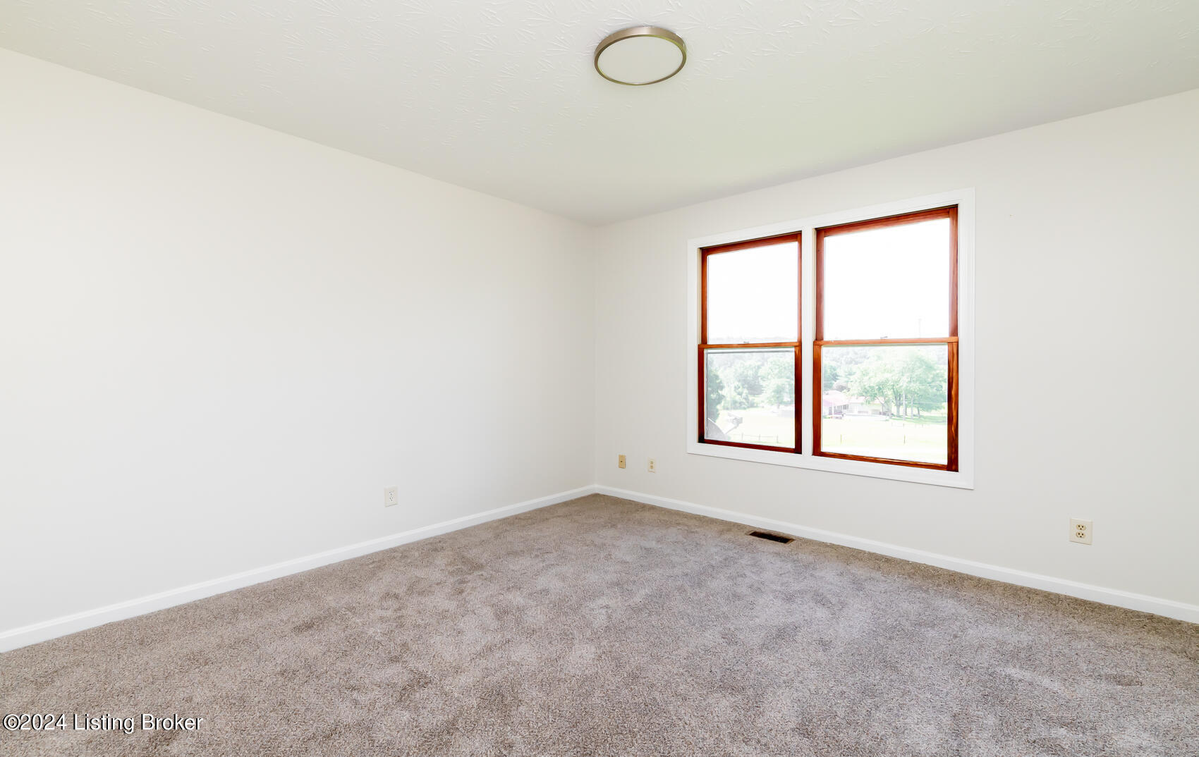 260 Shuffitt Ln