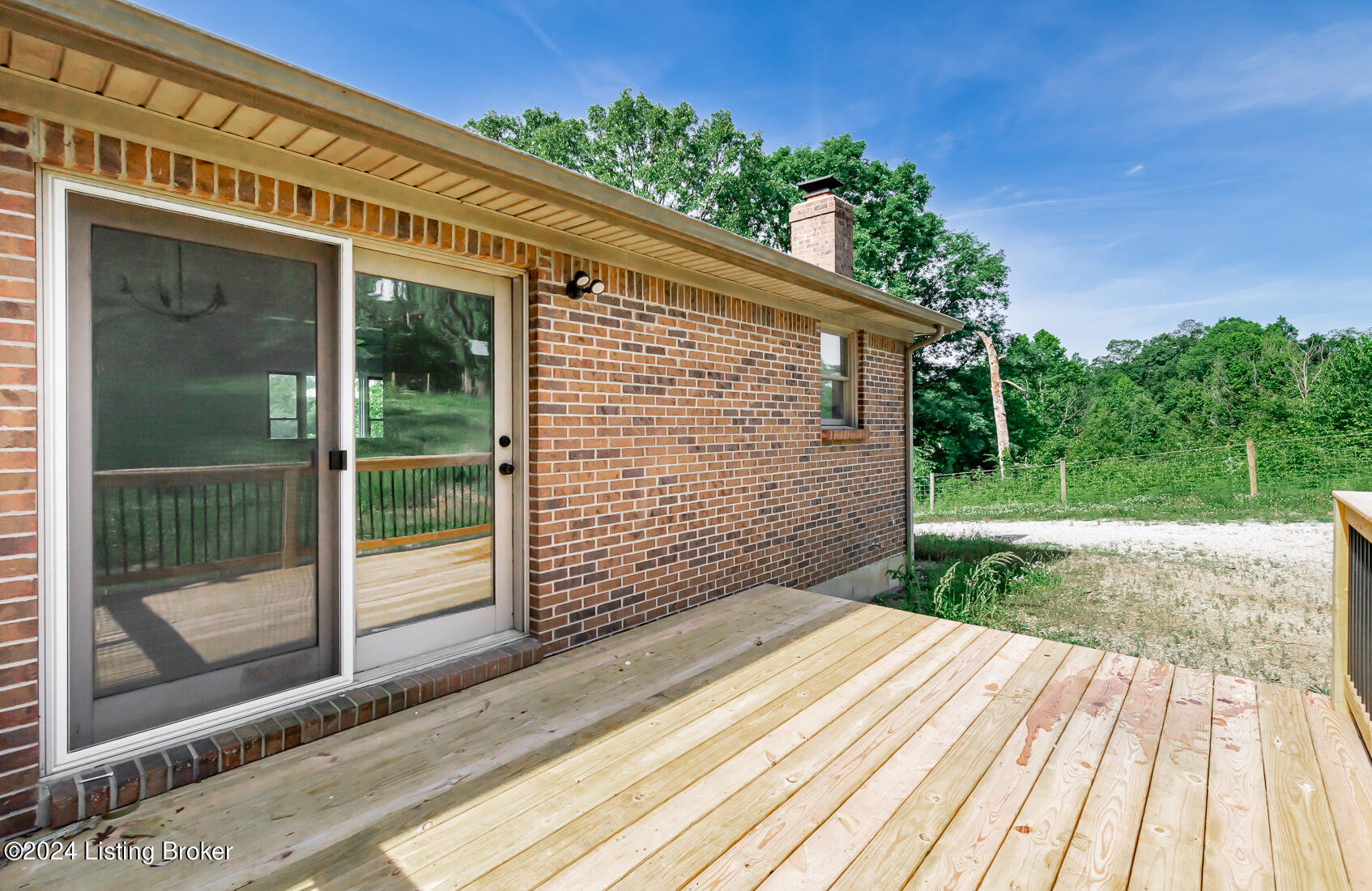 260 Shuffitt Ln